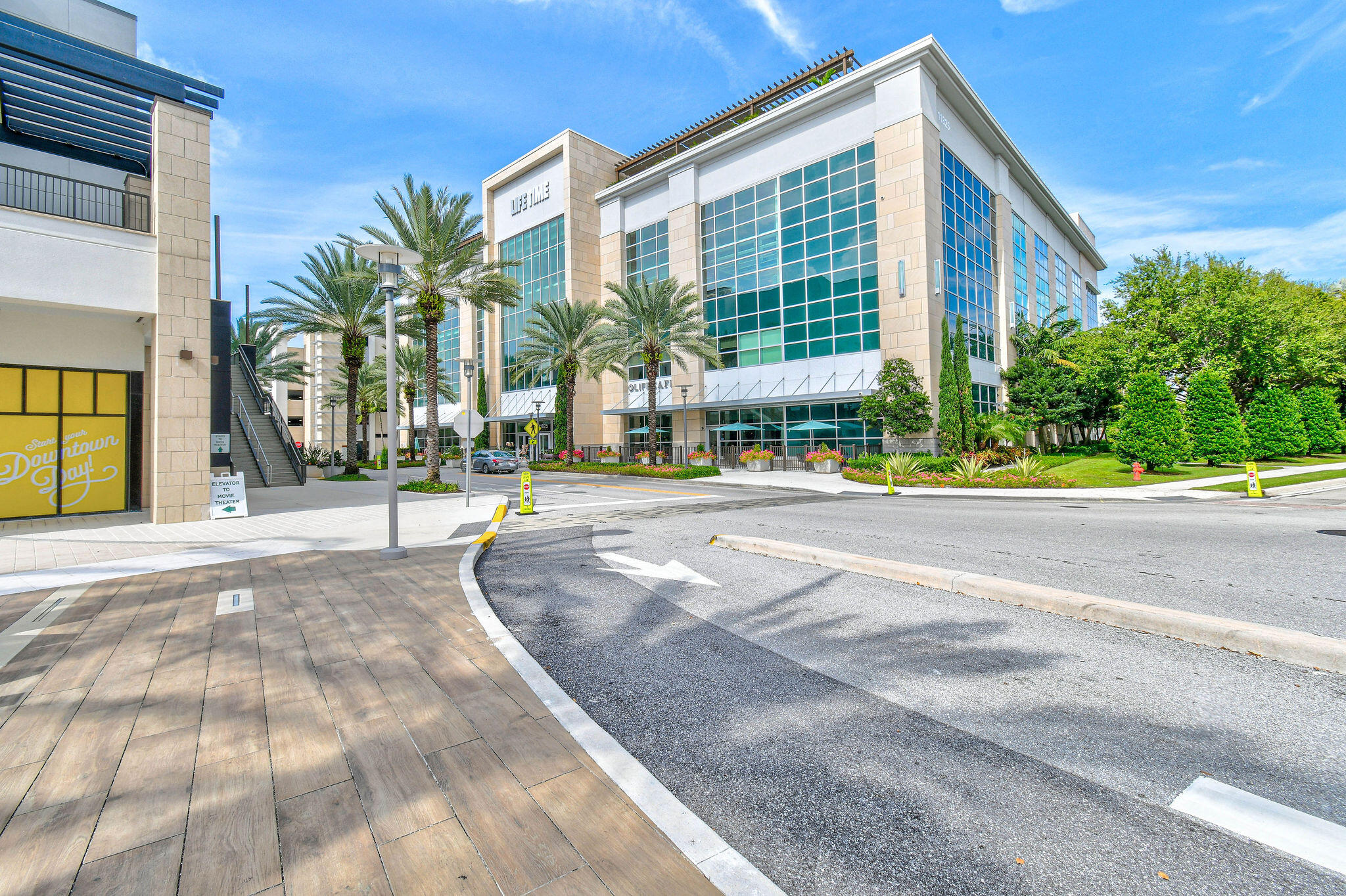 3610 Gardens Parkway 703a