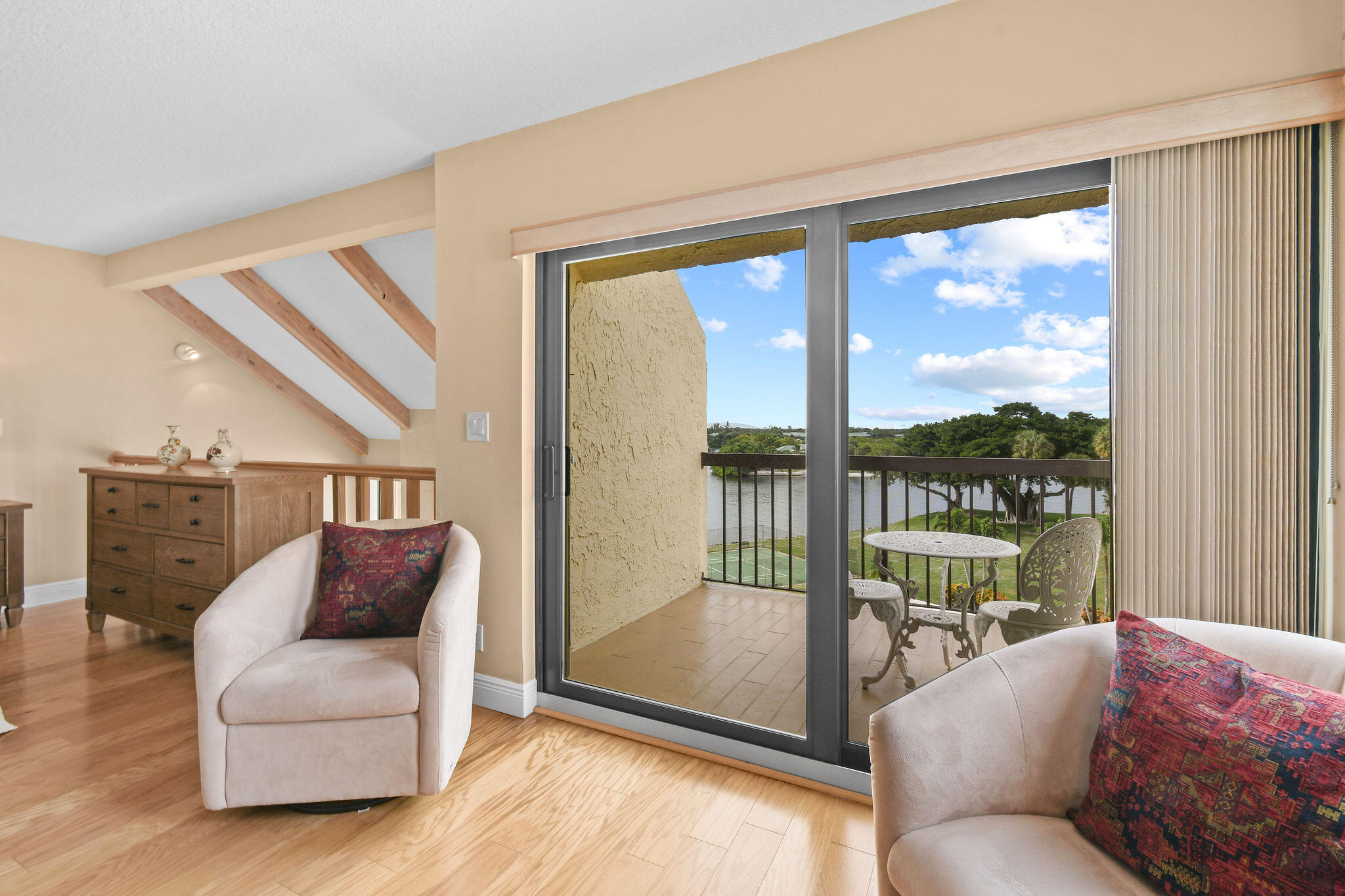 364 Golfview Road 506