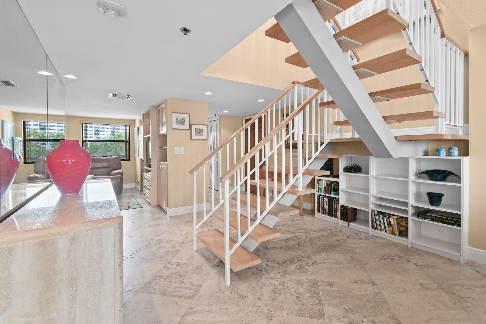 364 Golfview Road 506