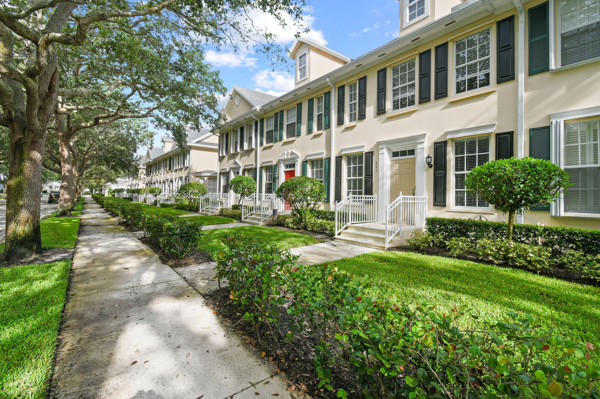 354 Jacaranda Drive