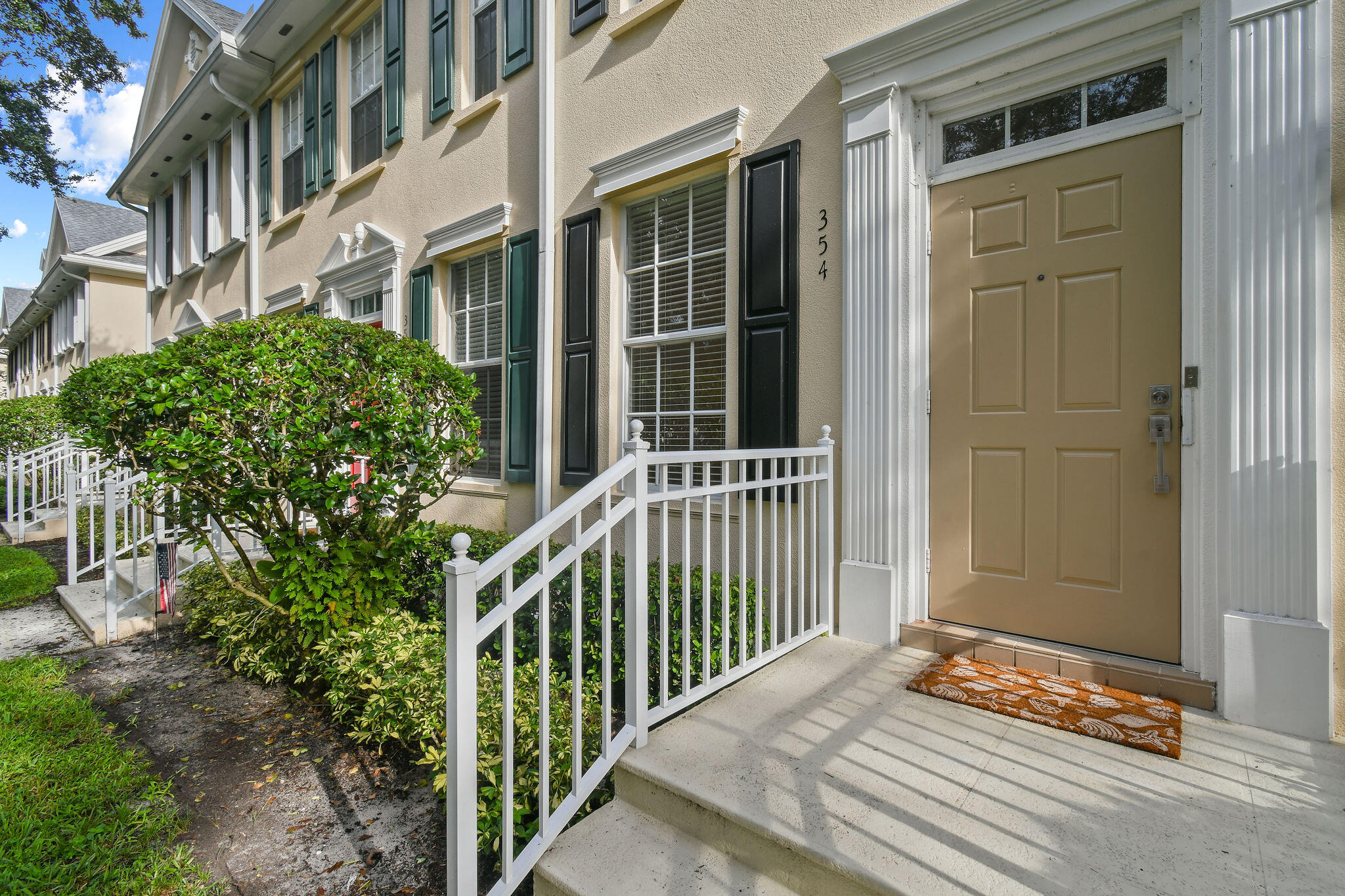 354 Jacaranda Drive
