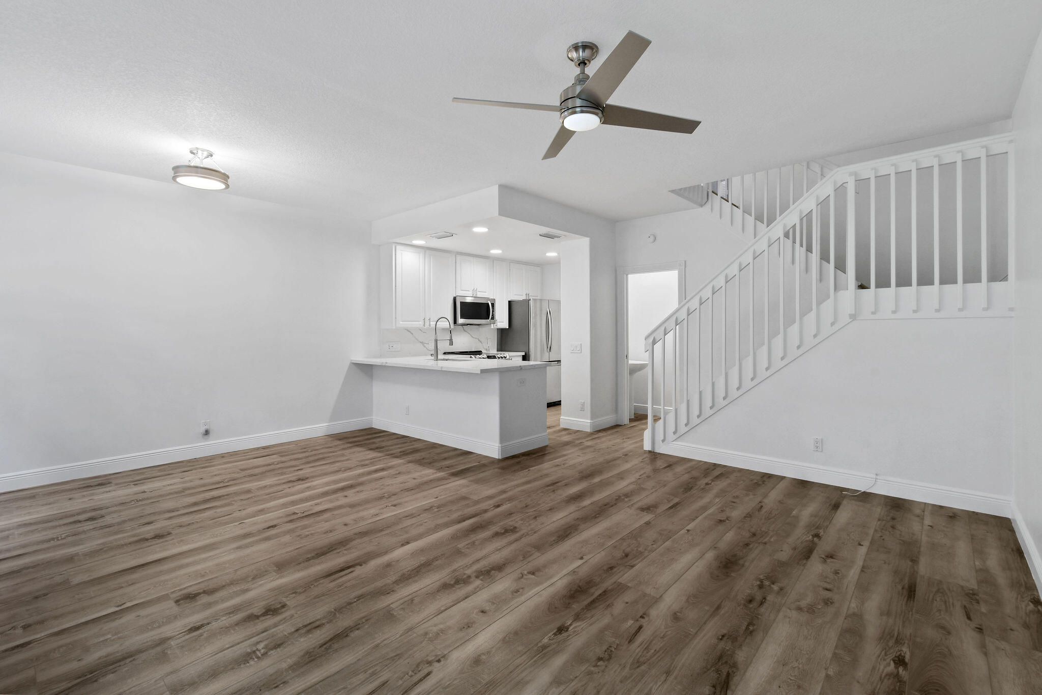 354 Jacaranda Drive