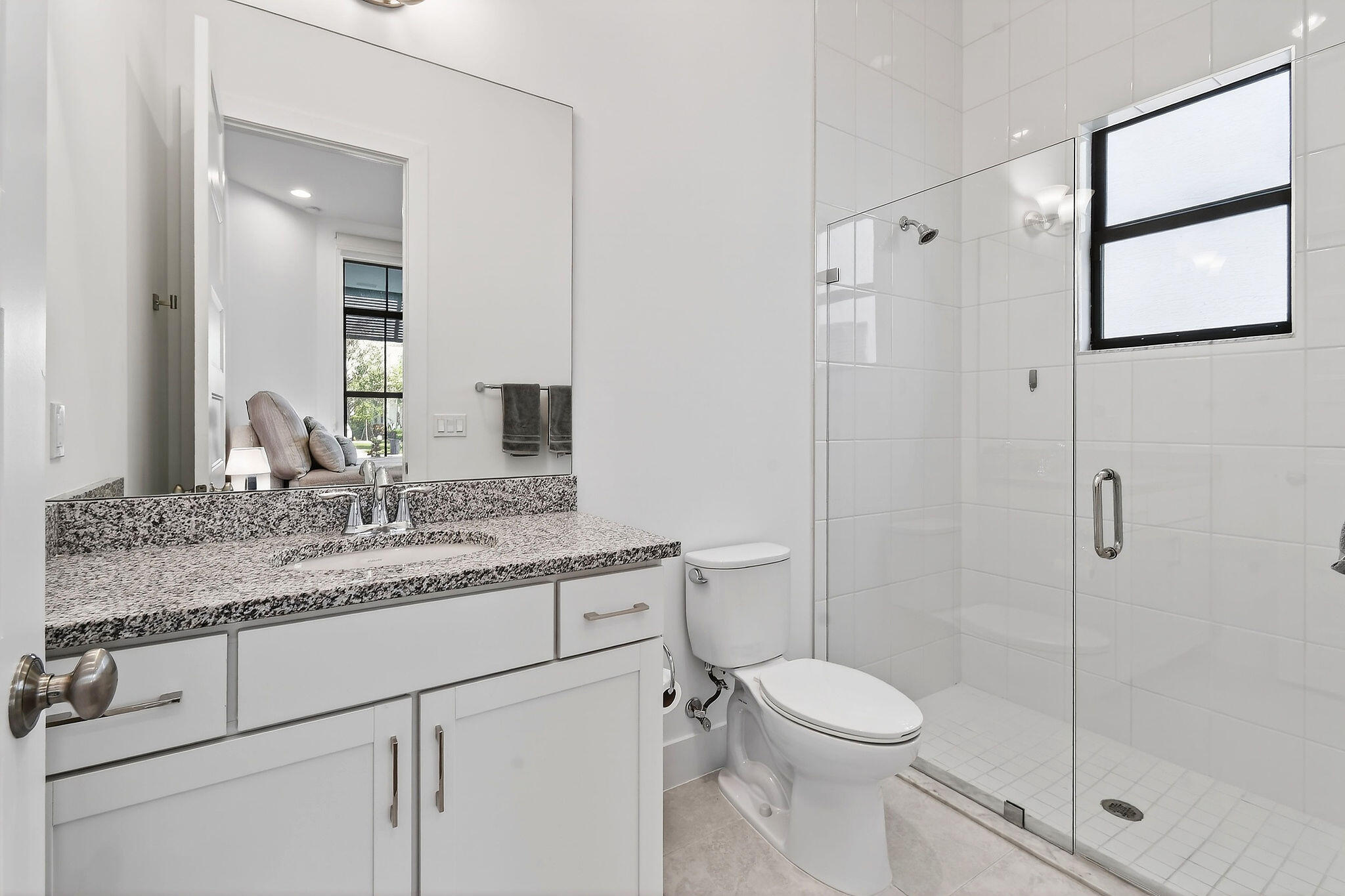 13509 Artisan Circle