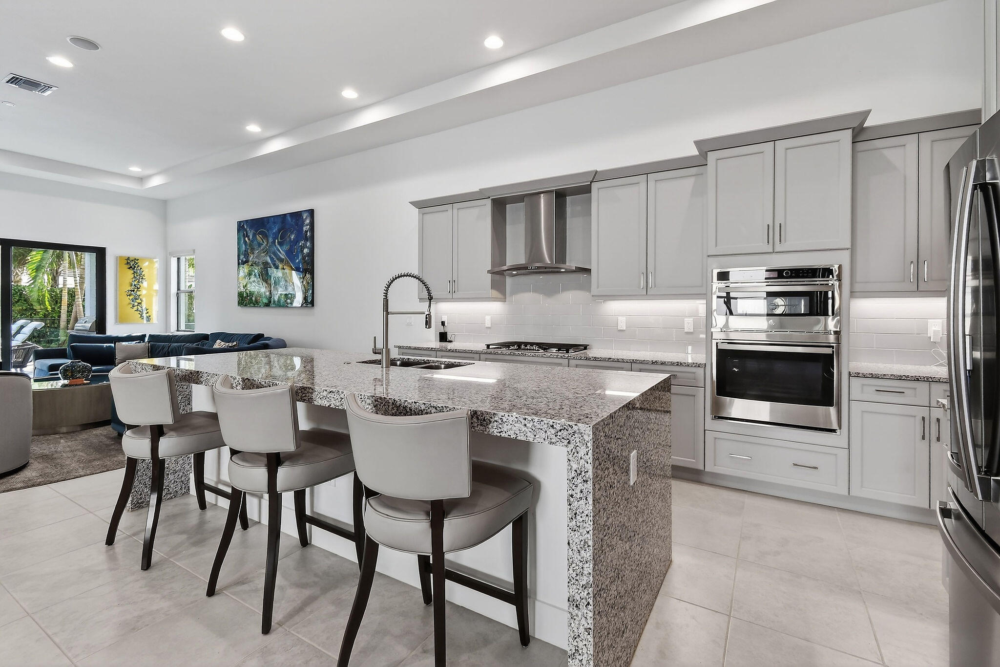 13509 Artisan Circle