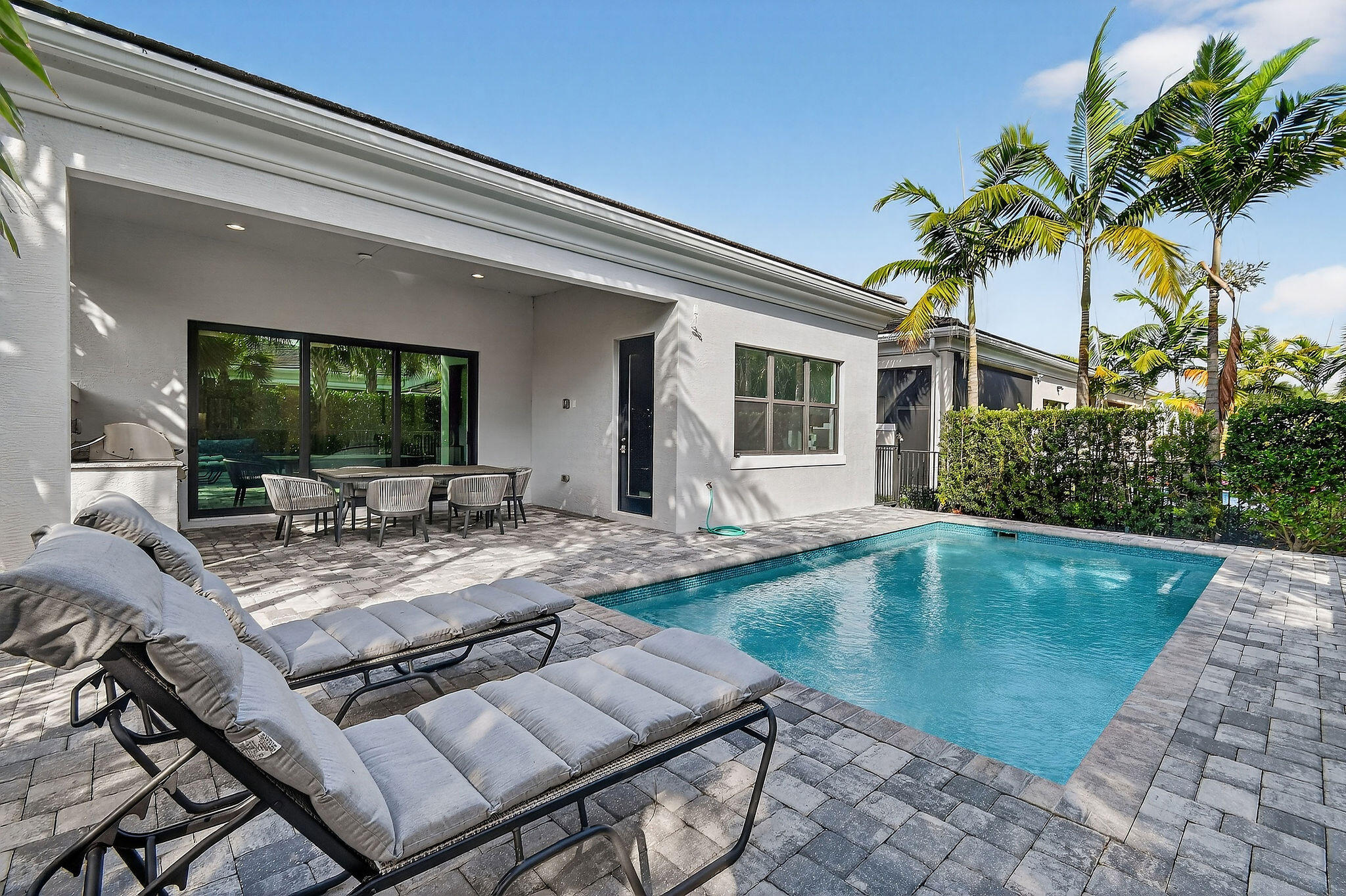 13509 Artisan Circle