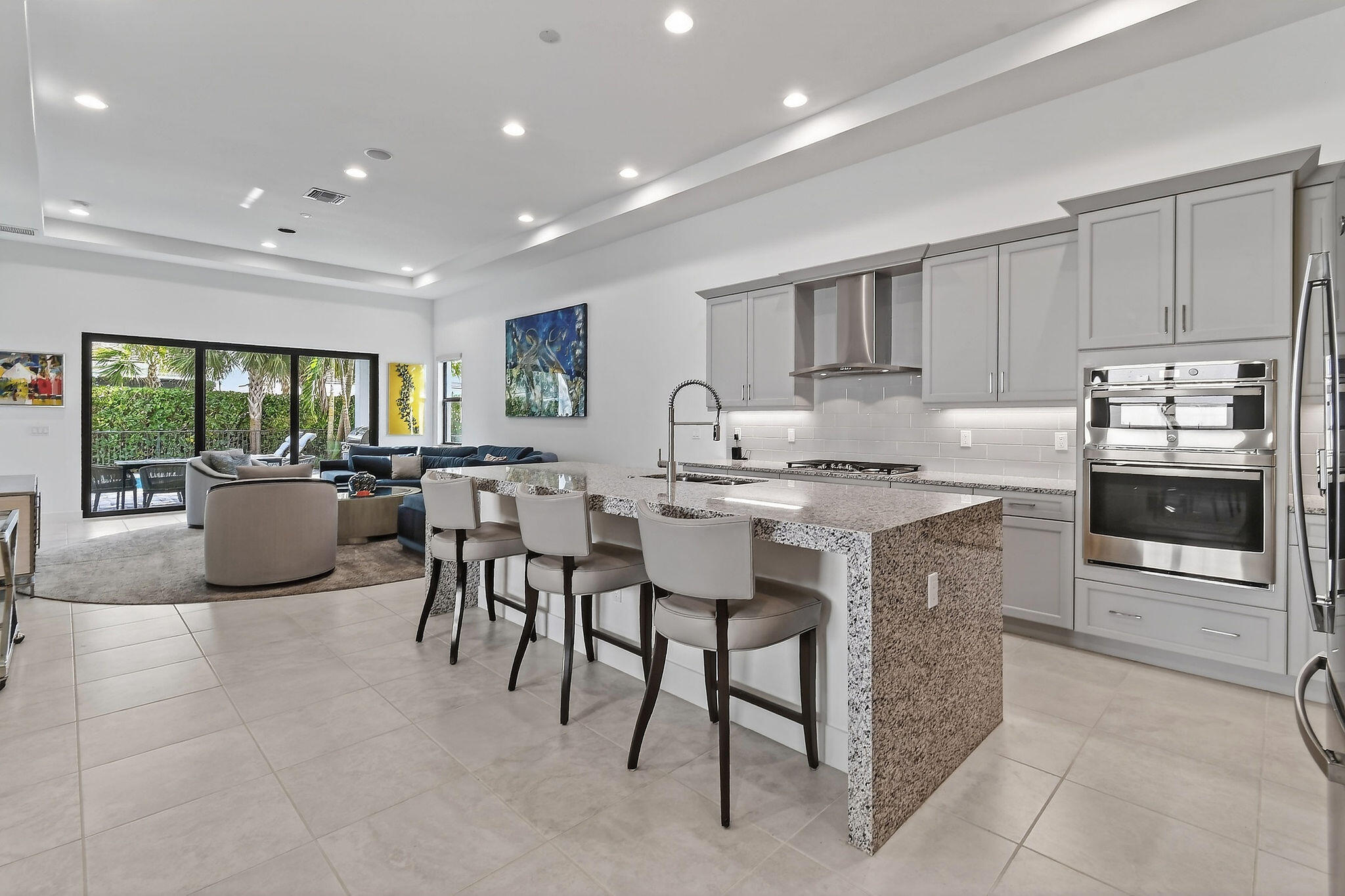 13509 Artisan Circle