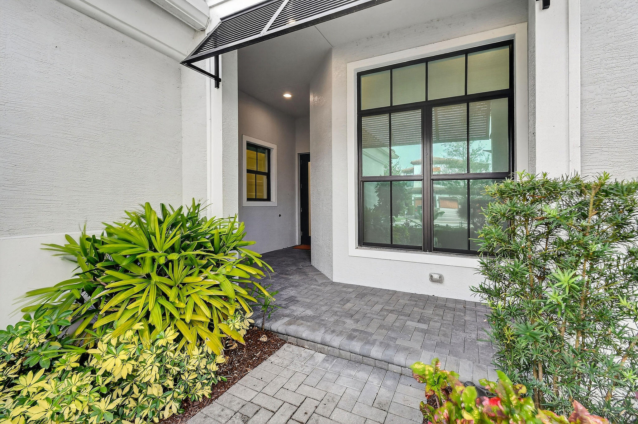 13509 Artisan Circle