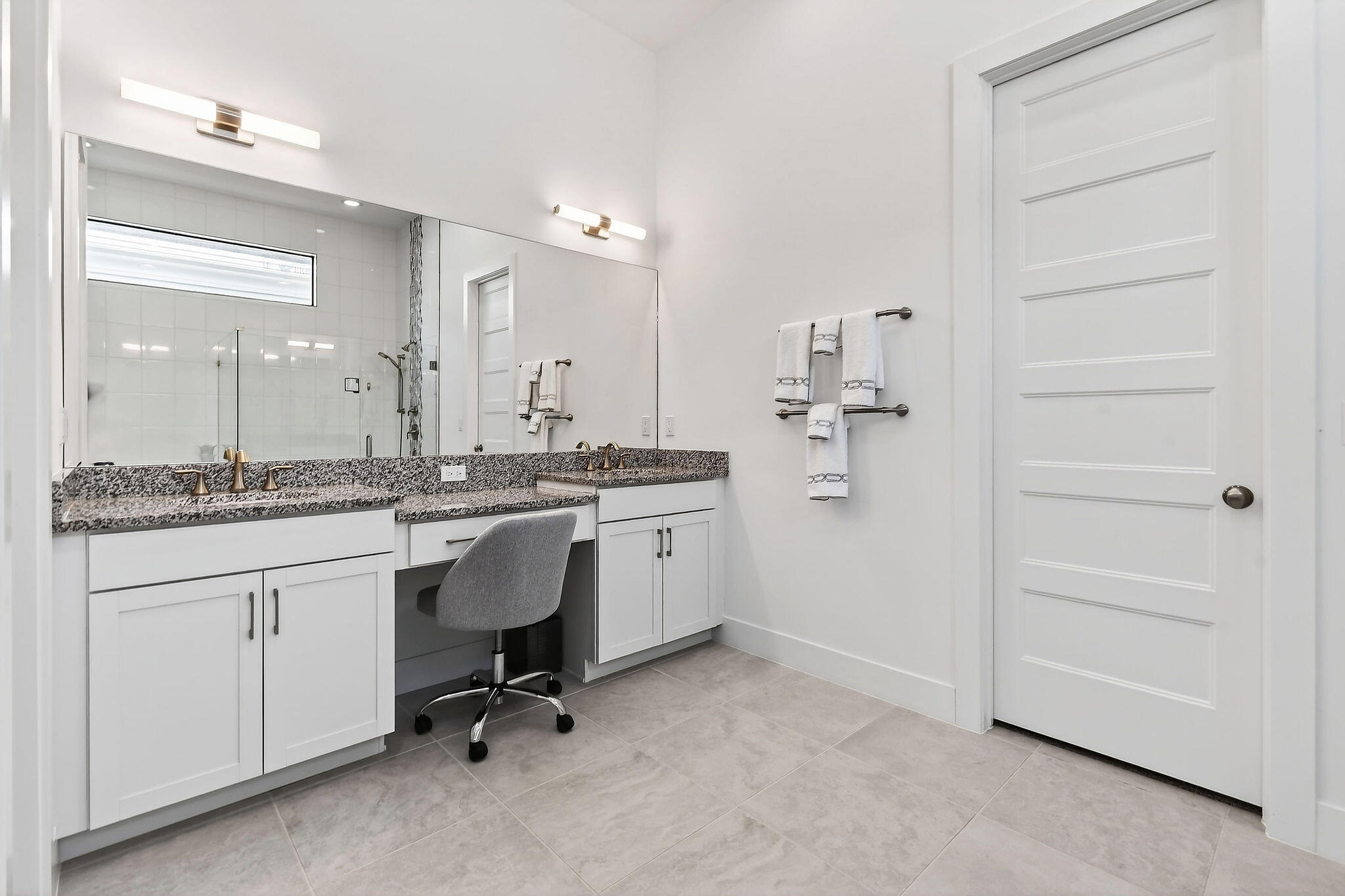 13509 Artisan Circle