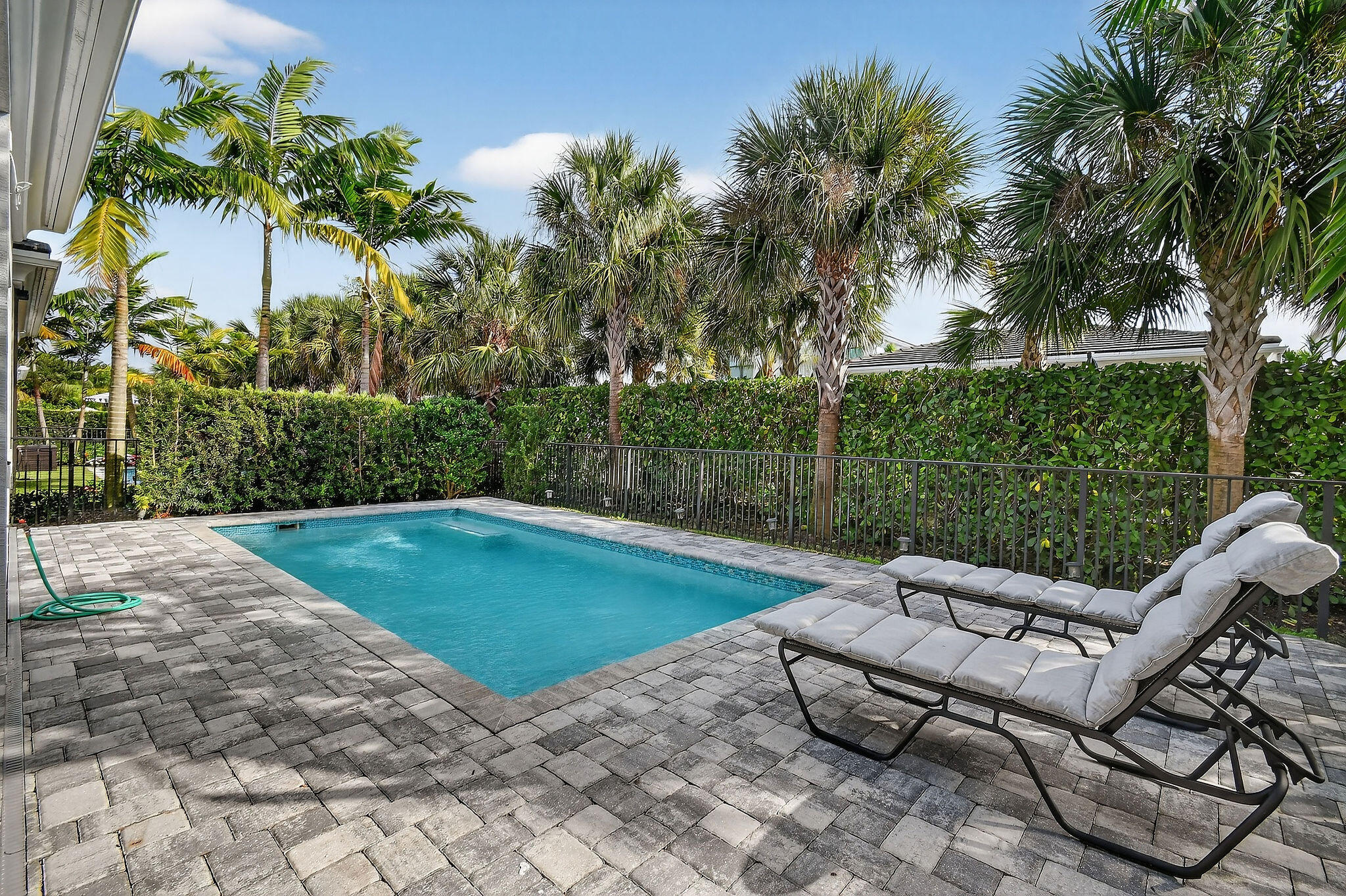 13509 Artisan Circle