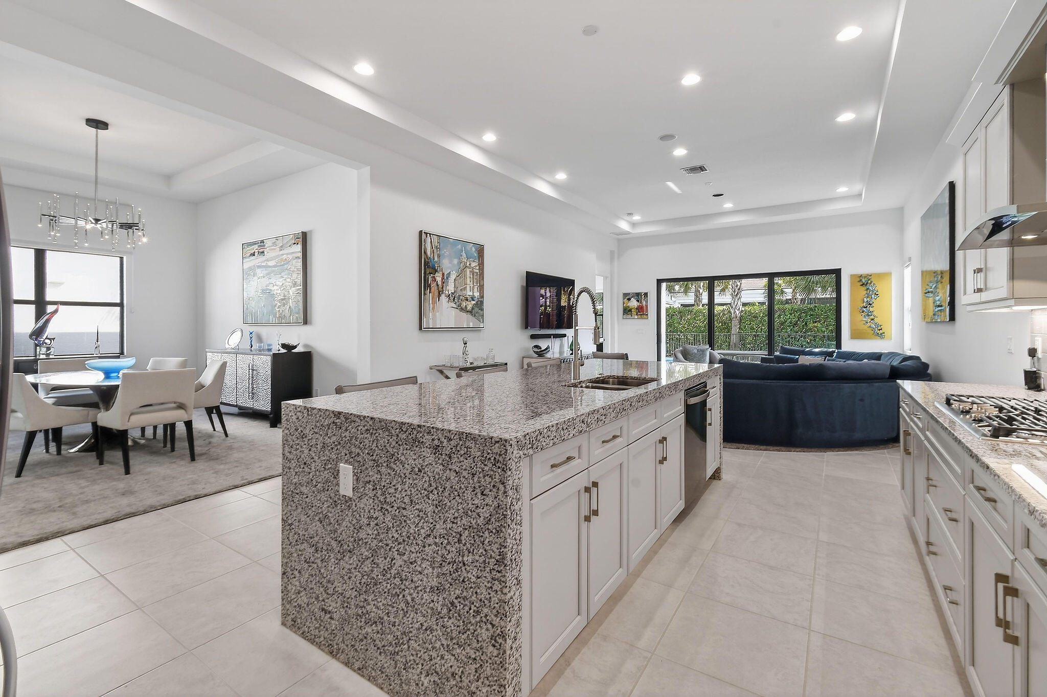 13509 Artisan Circle