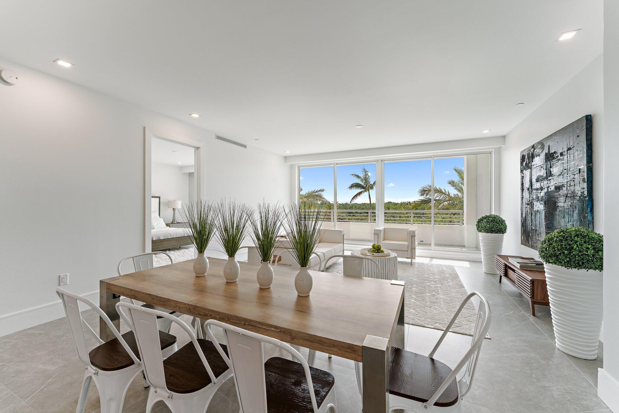 1 S Coastal Way 0205