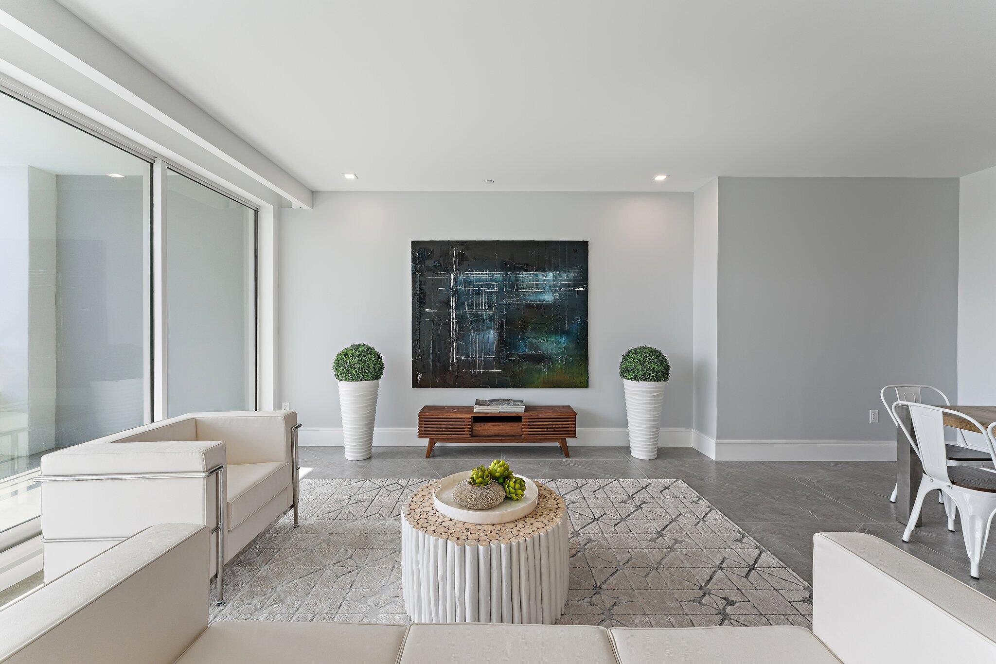 1 S Coastal Way 0205