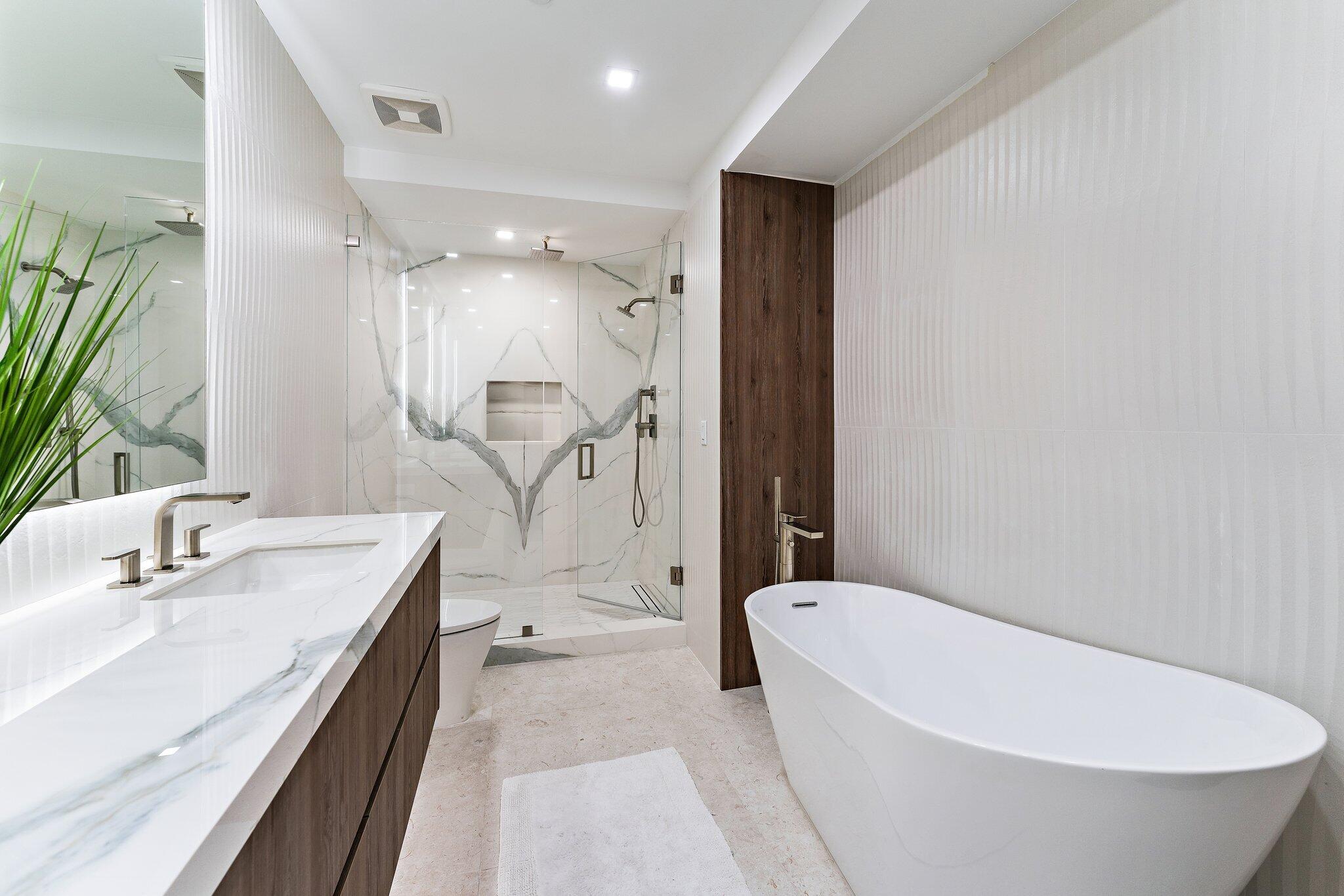 1 S Coastal Way 0205