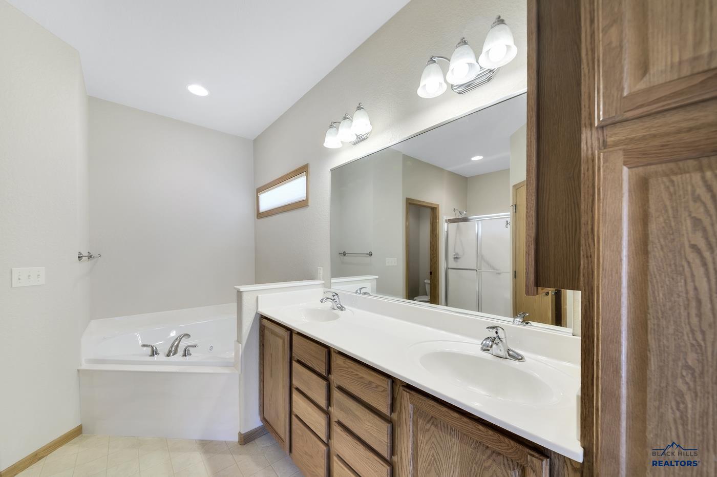 4212 CARMEL POINT