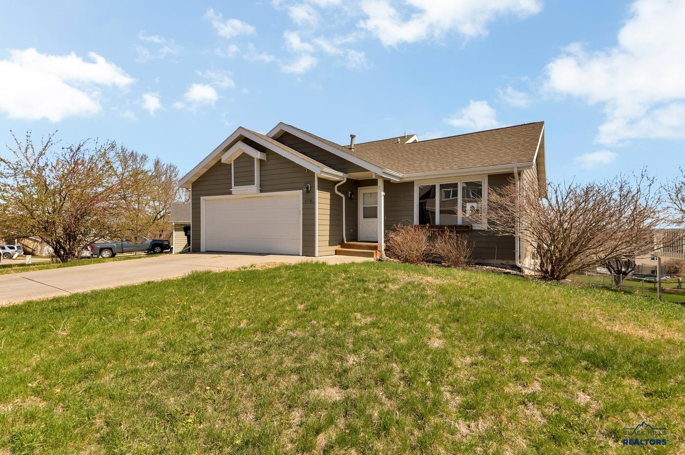 1116 RANGE VIEW CIR