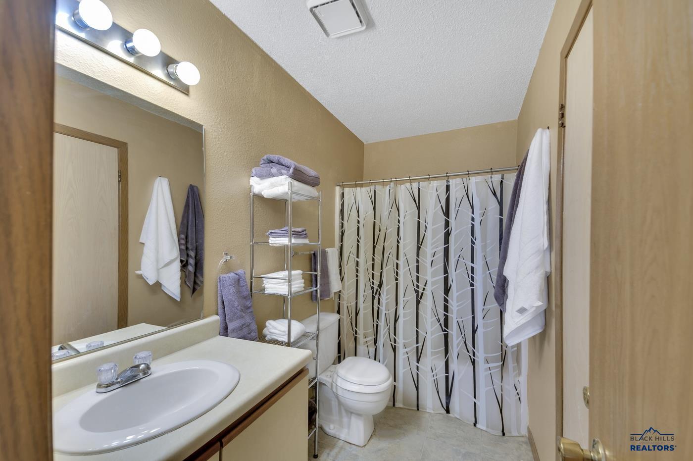 1116 RANGE VIEW CIR