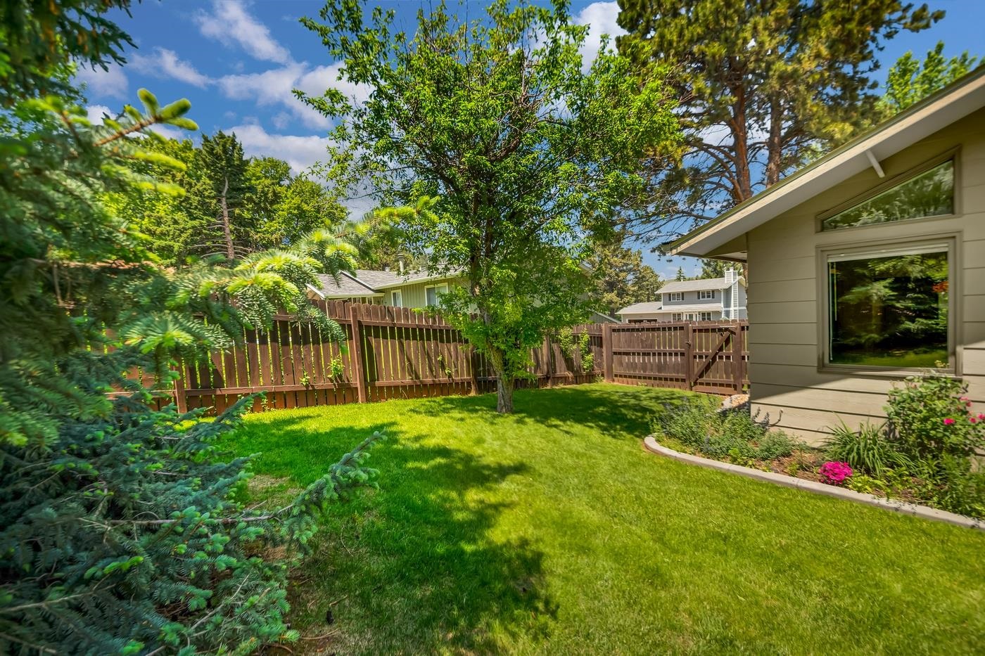 4801 Steamboat Circle