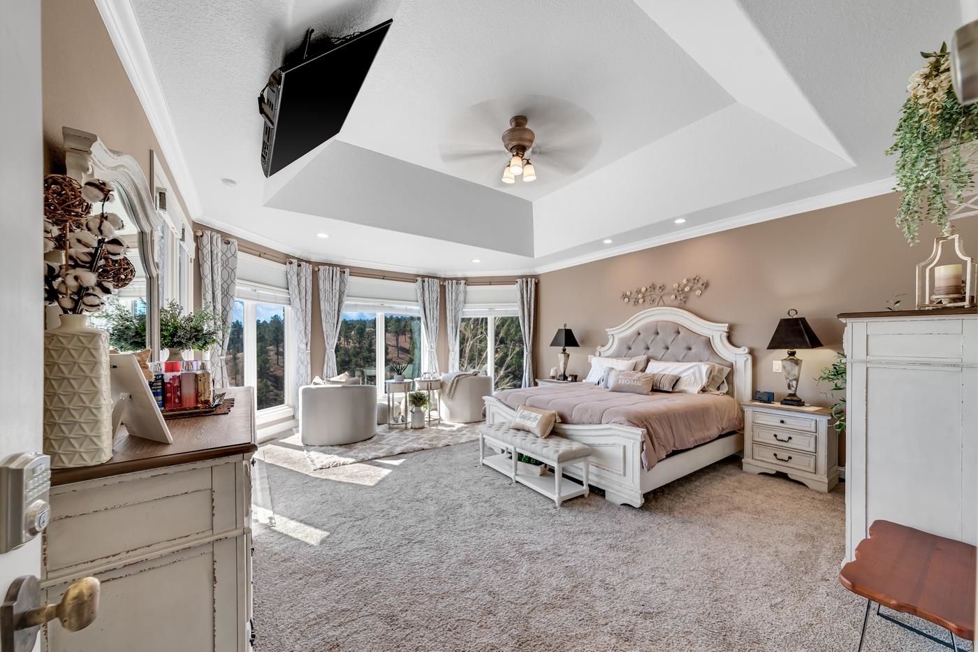 3937 City View Drive