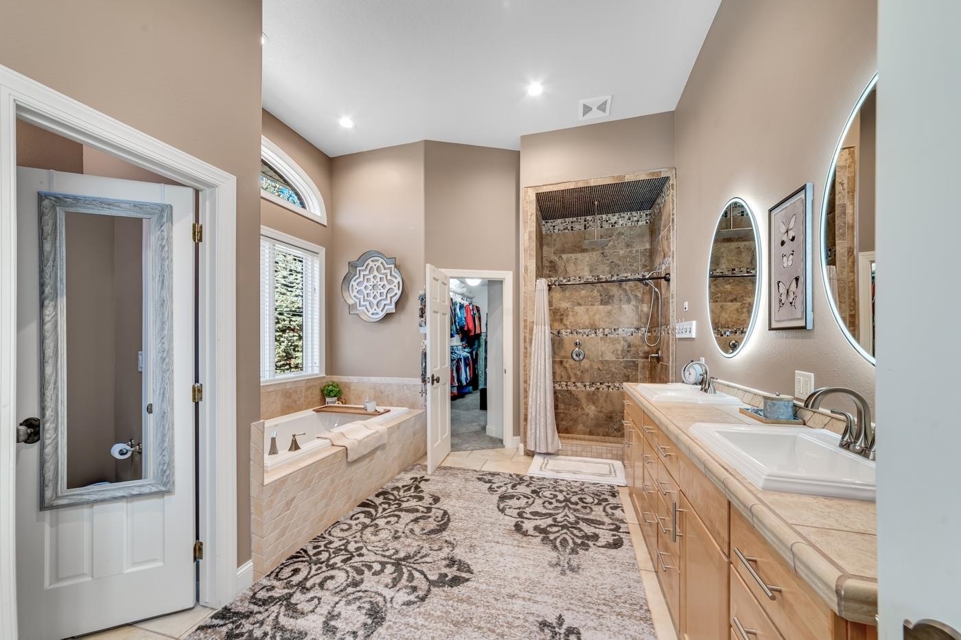 3937 City View Drive