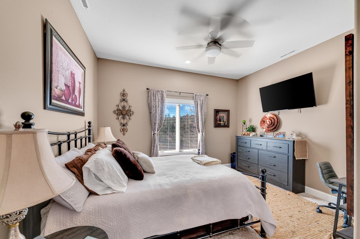 3937 City View Drive