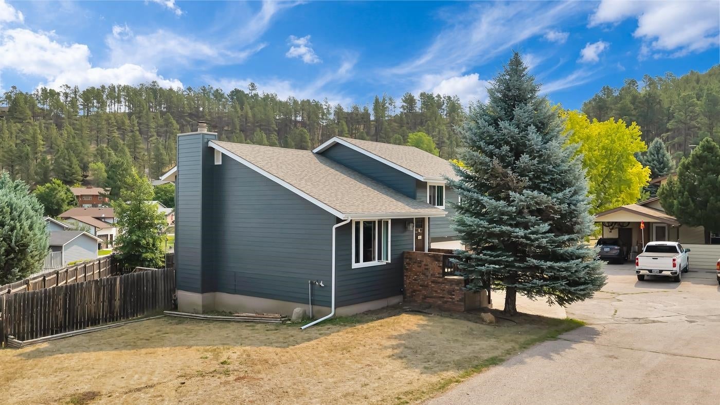 4511 Steamboat Circle