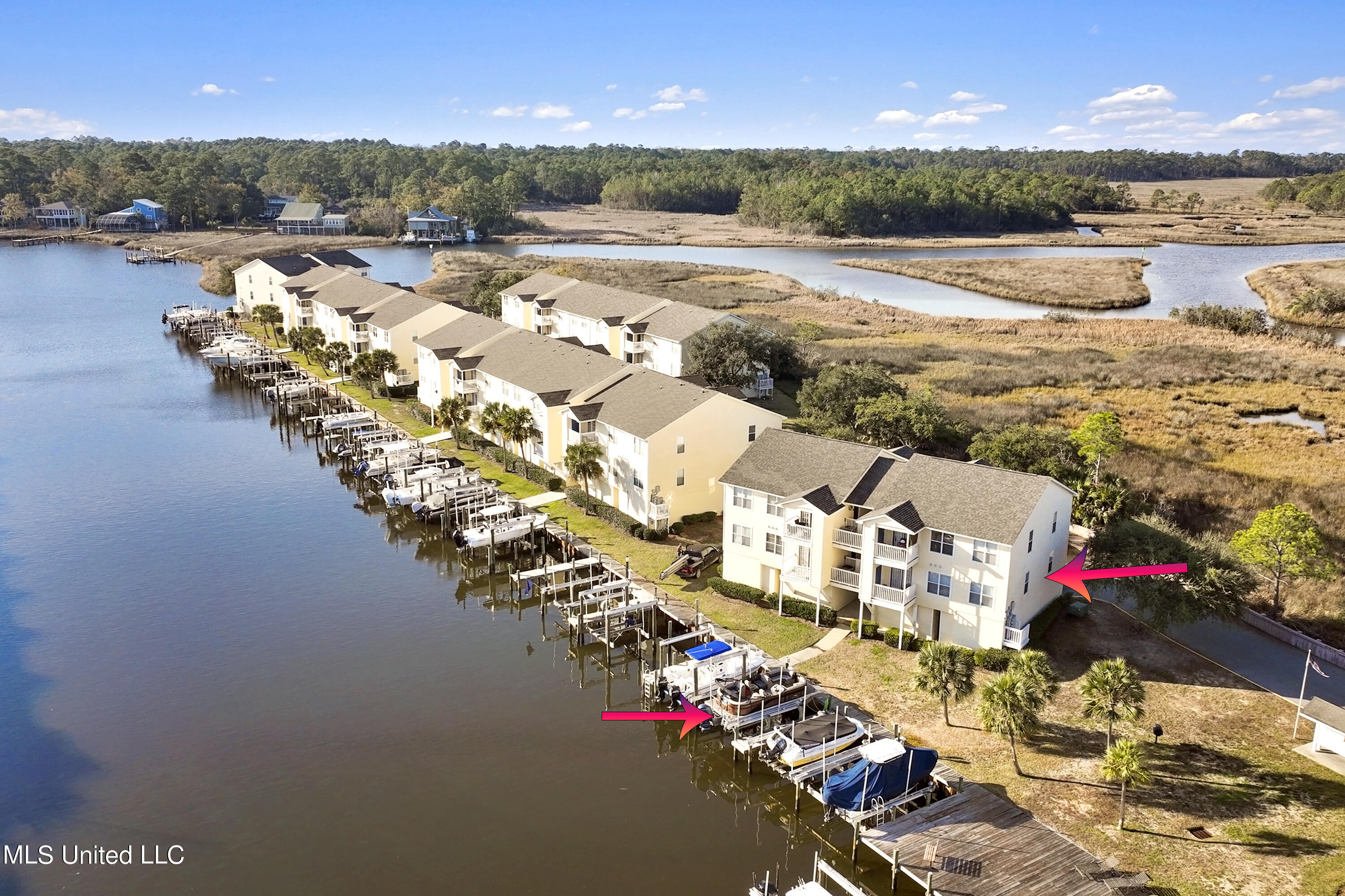 2421 Beachview Drive, E01
