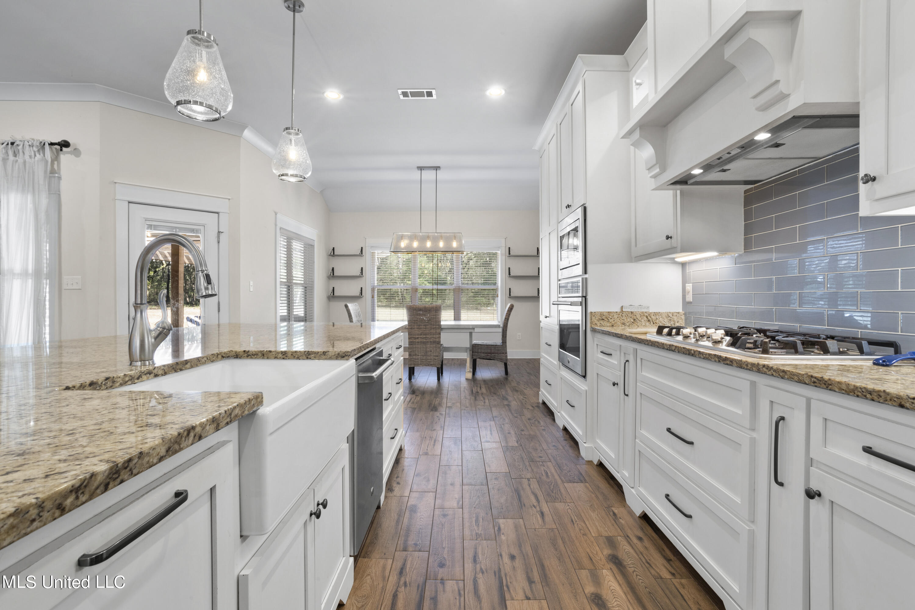 19319 N Park Ridge Drive