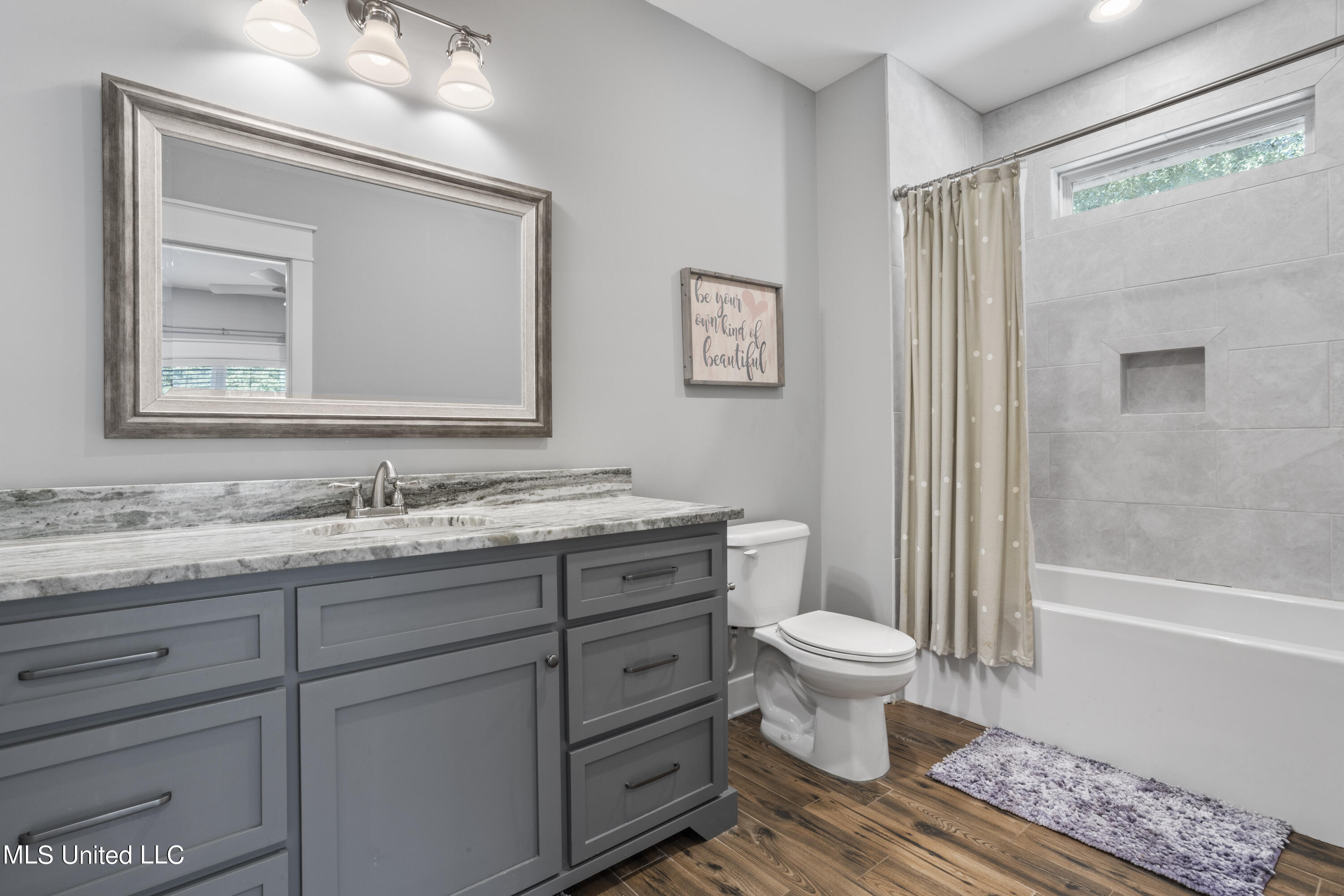 19319 N Park Ridge Drive