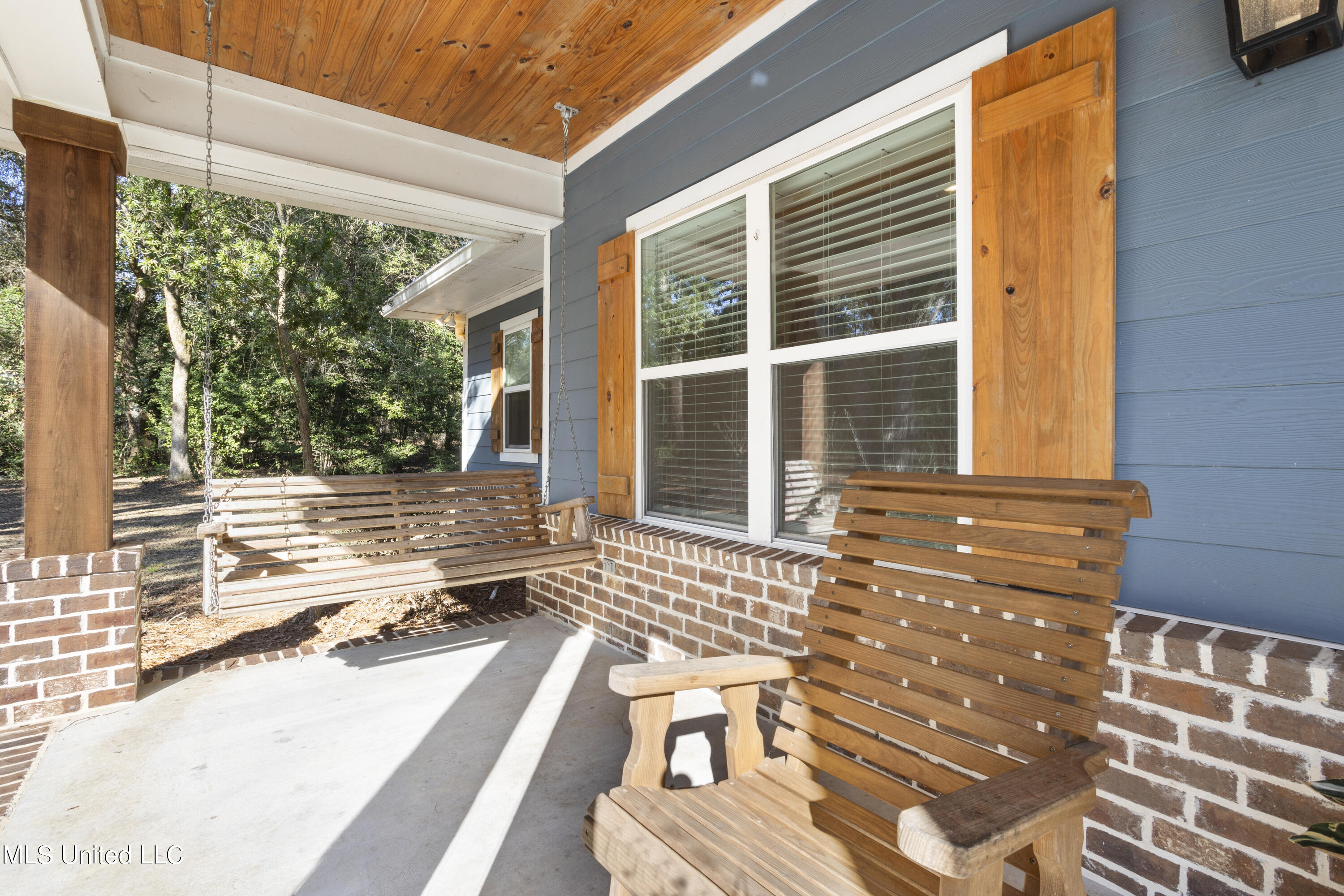 19319 N Park Ridge Drive