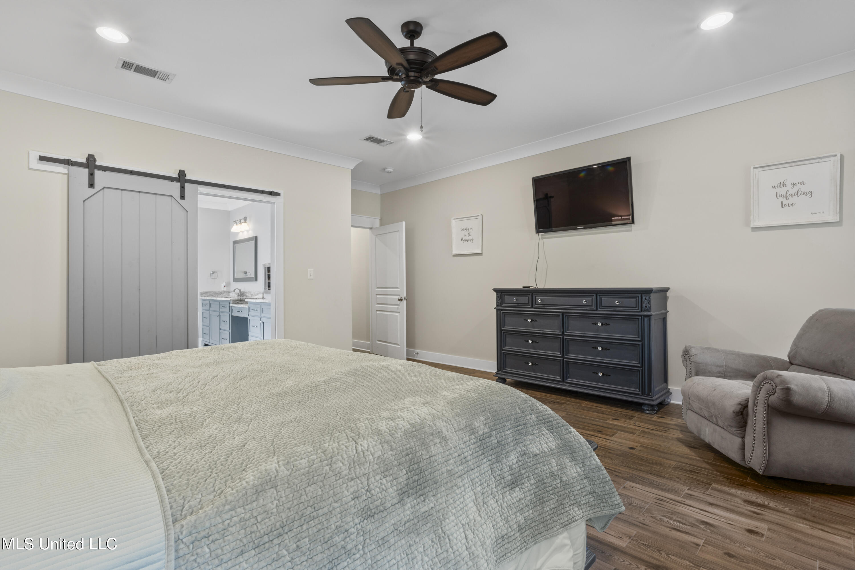 19319 N Park Ridge Drive