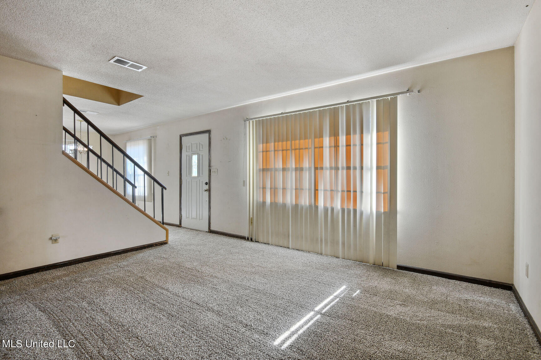 5507 Orleans Circle