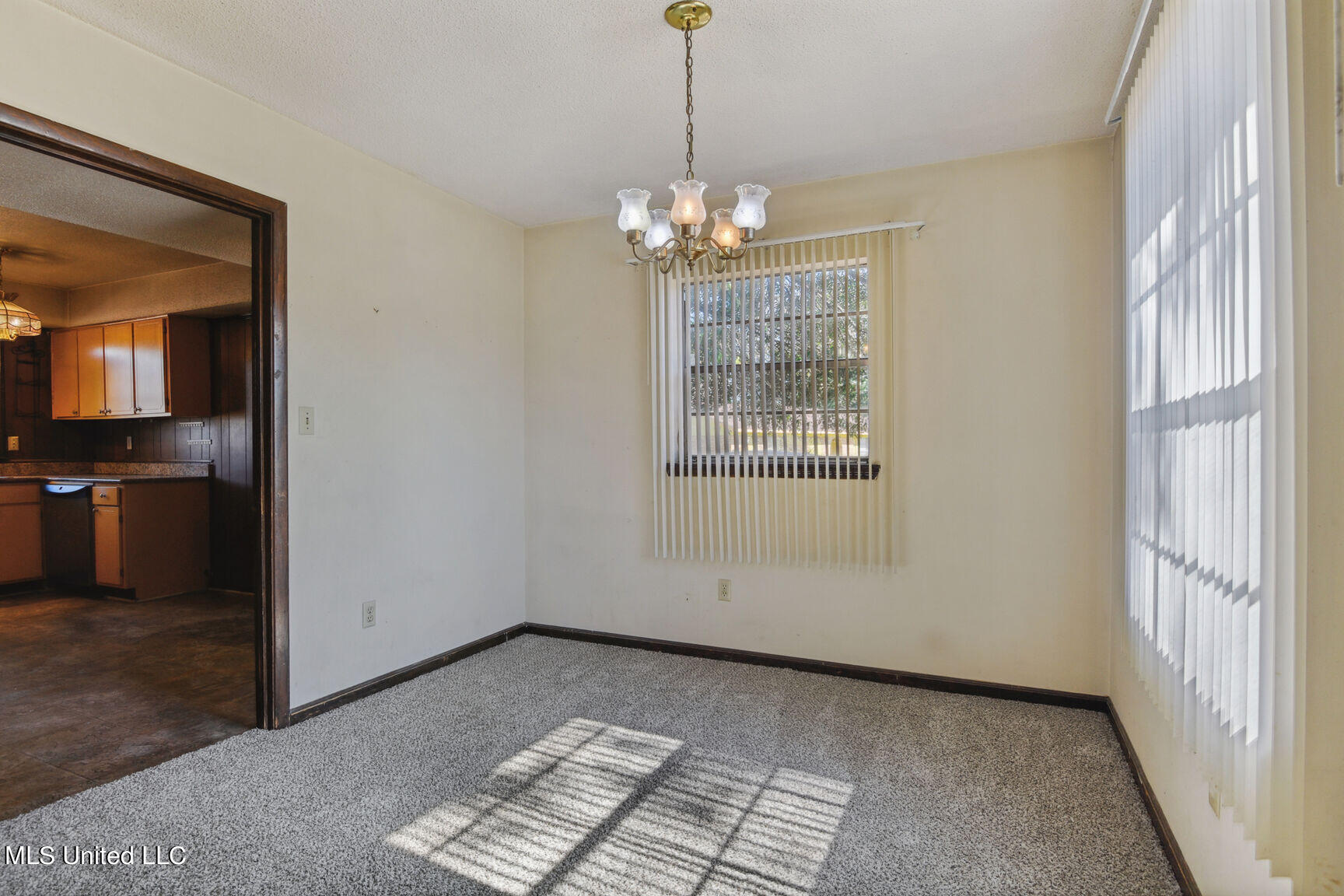 5507 Orleans Circle