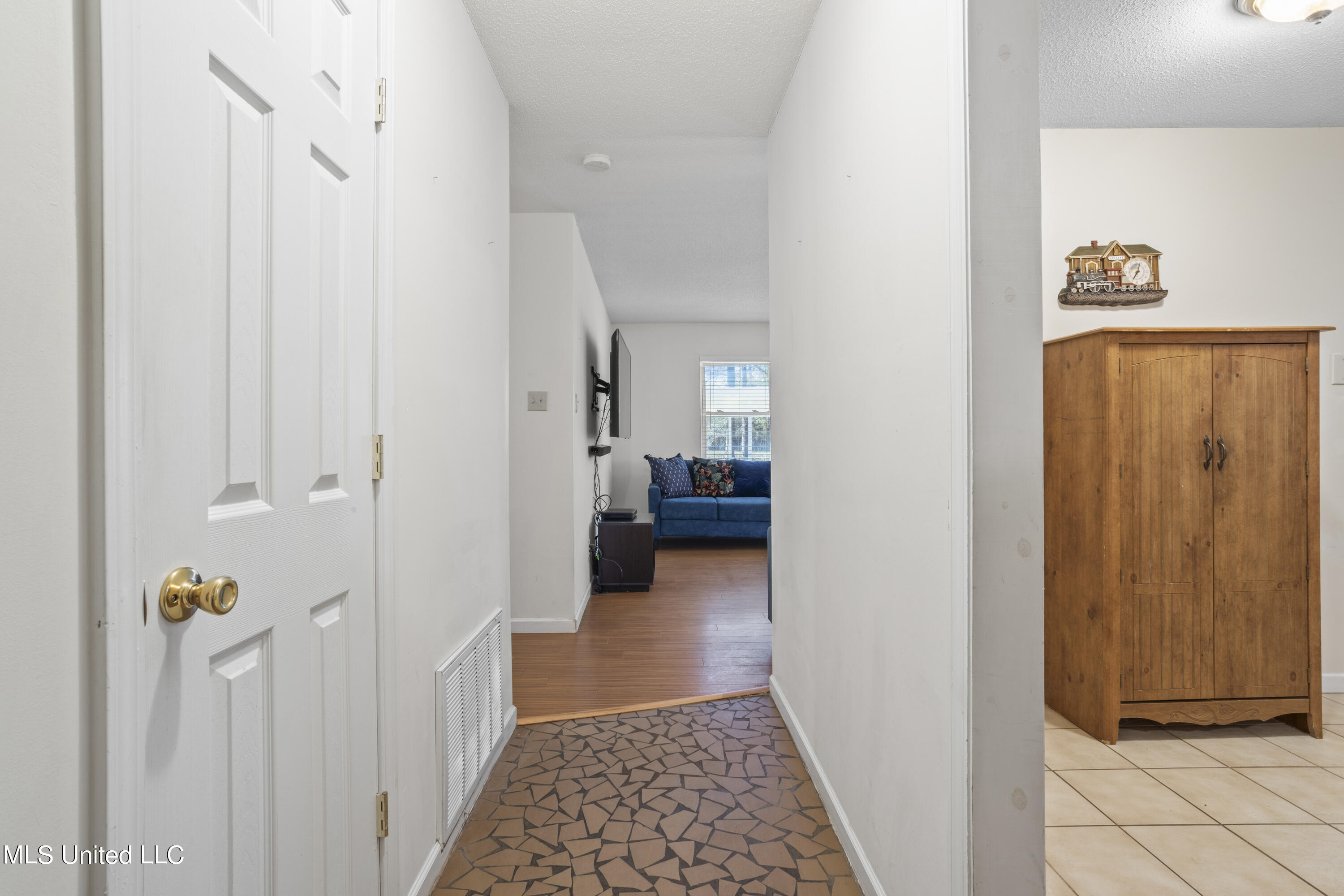105 Braeburn Drive