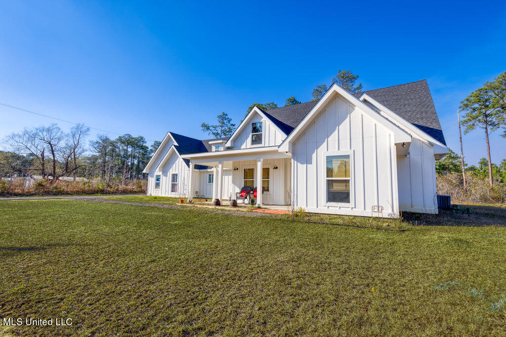 7725 Old Fort Bayou Road
