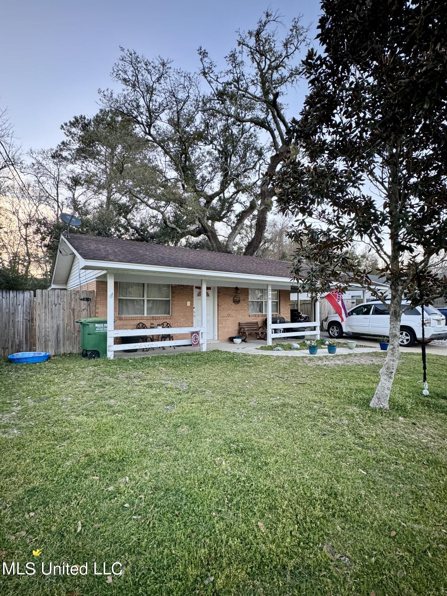 218 Hunter Drive