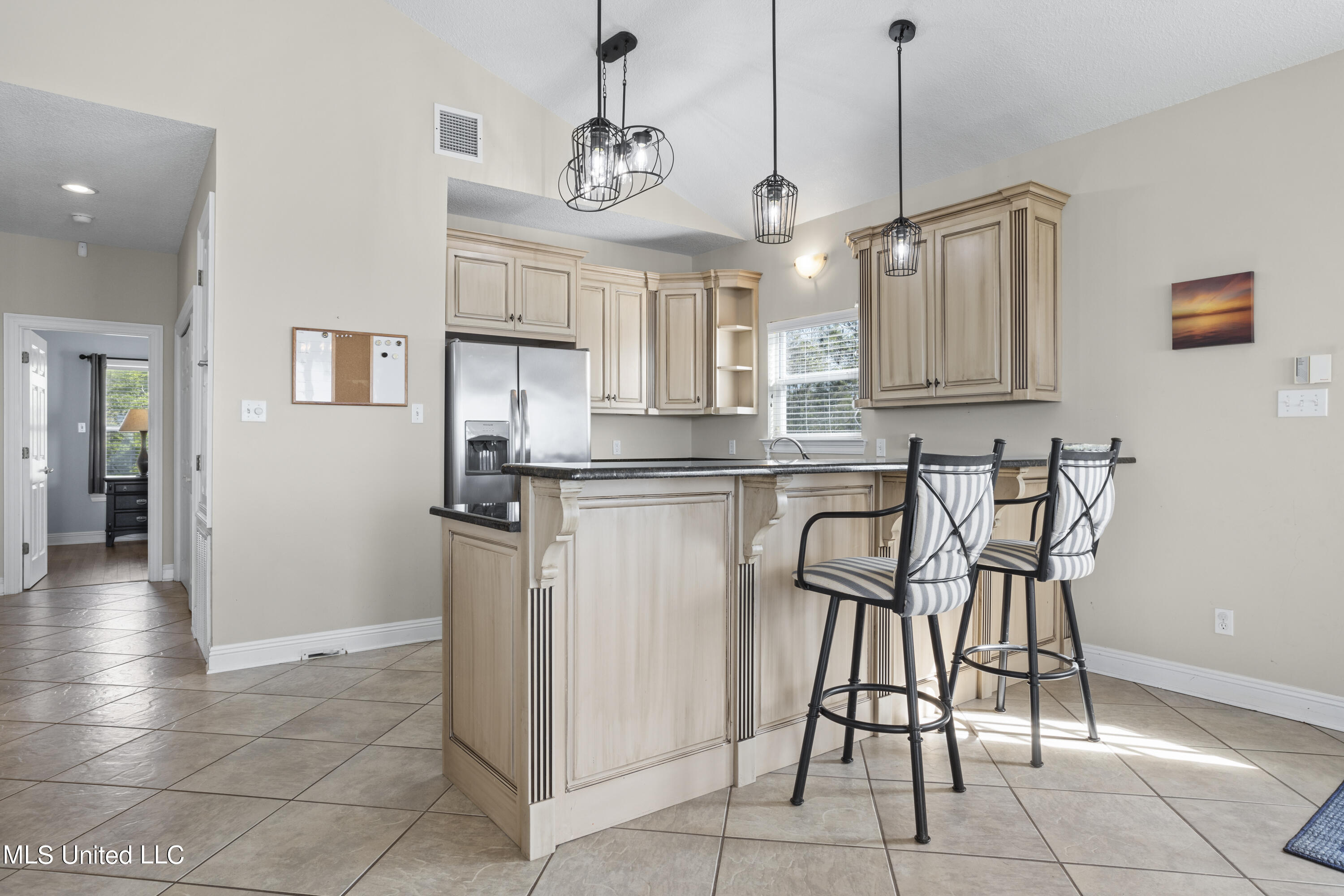 5127 E Belle Fontaine Road
