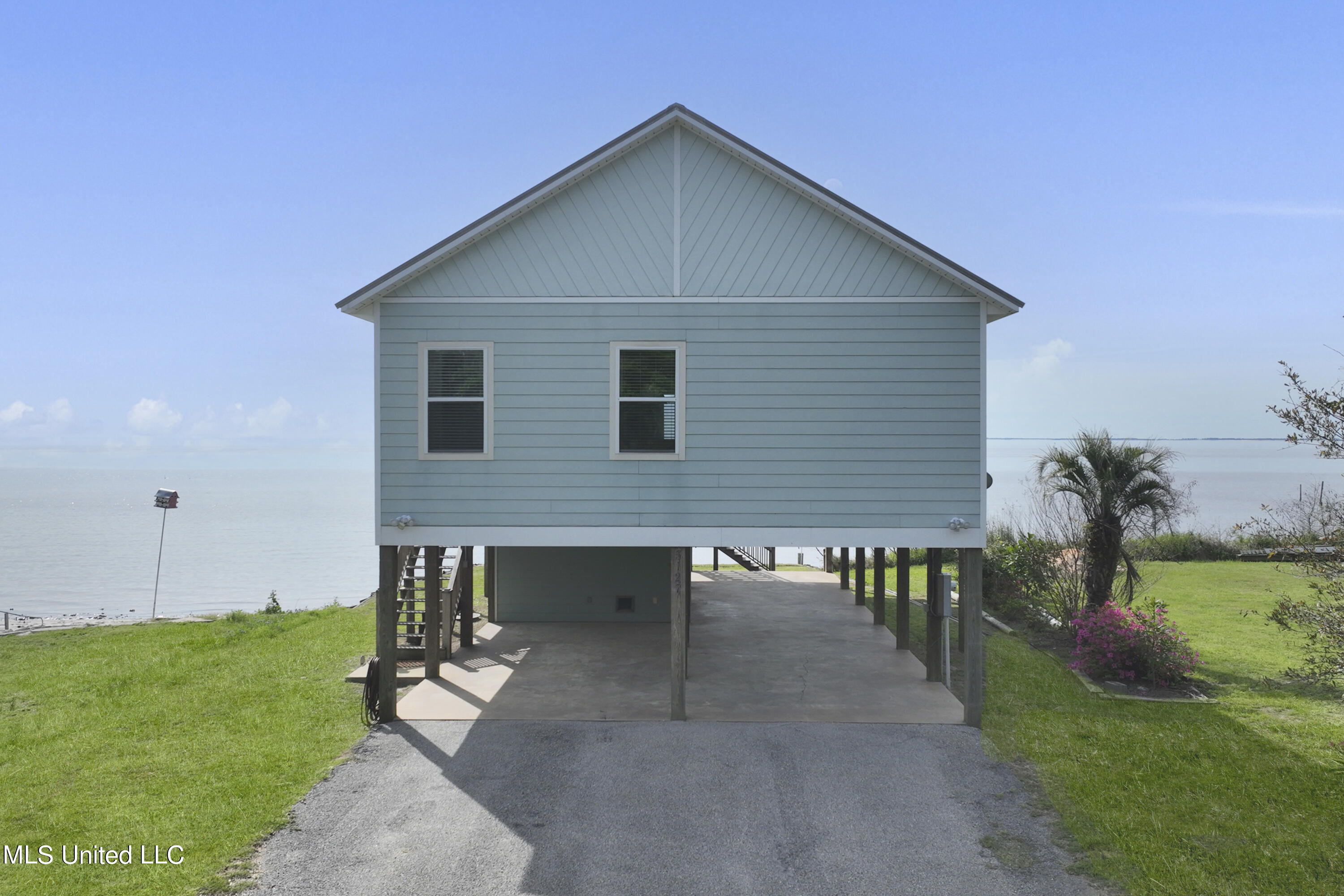 5127 E Belle Fontaine Road