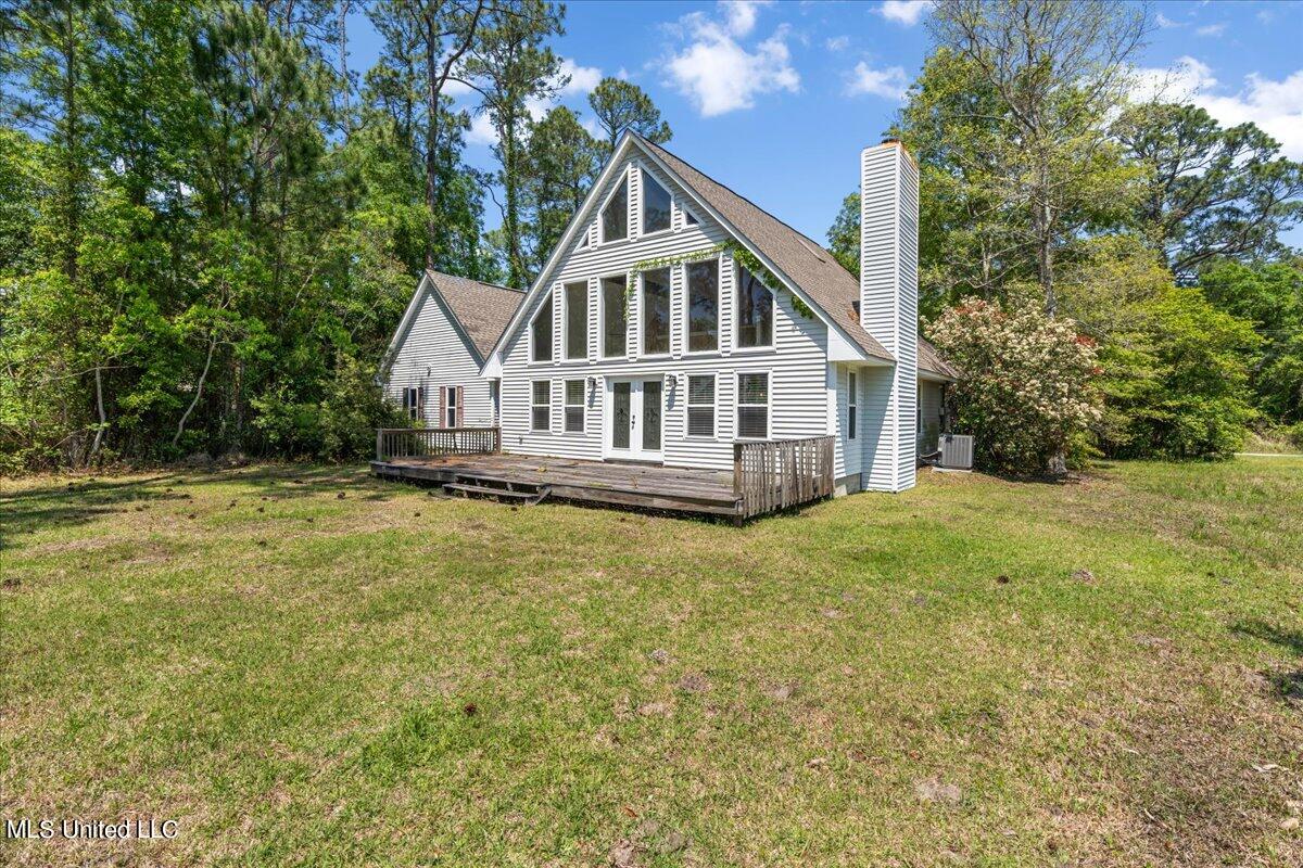 125 Country Club Drive