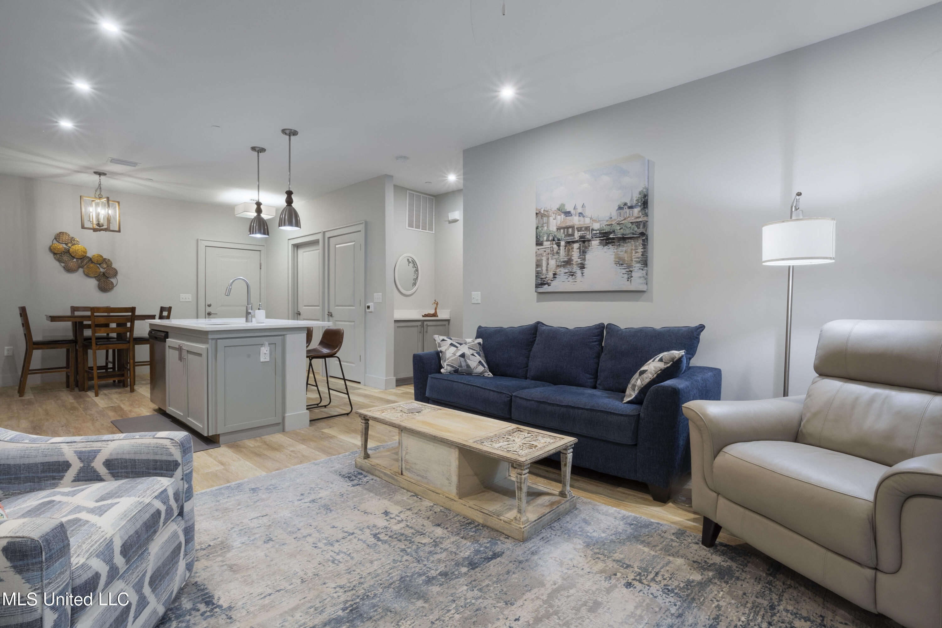 2501 Bienville Boulevard, Unit #413