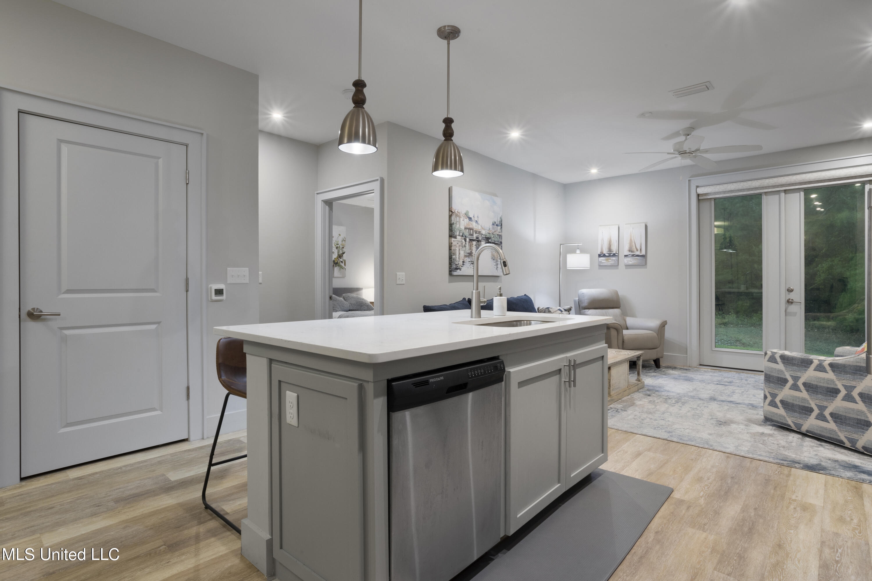 2501 Bienville Boulevard, Unit #413