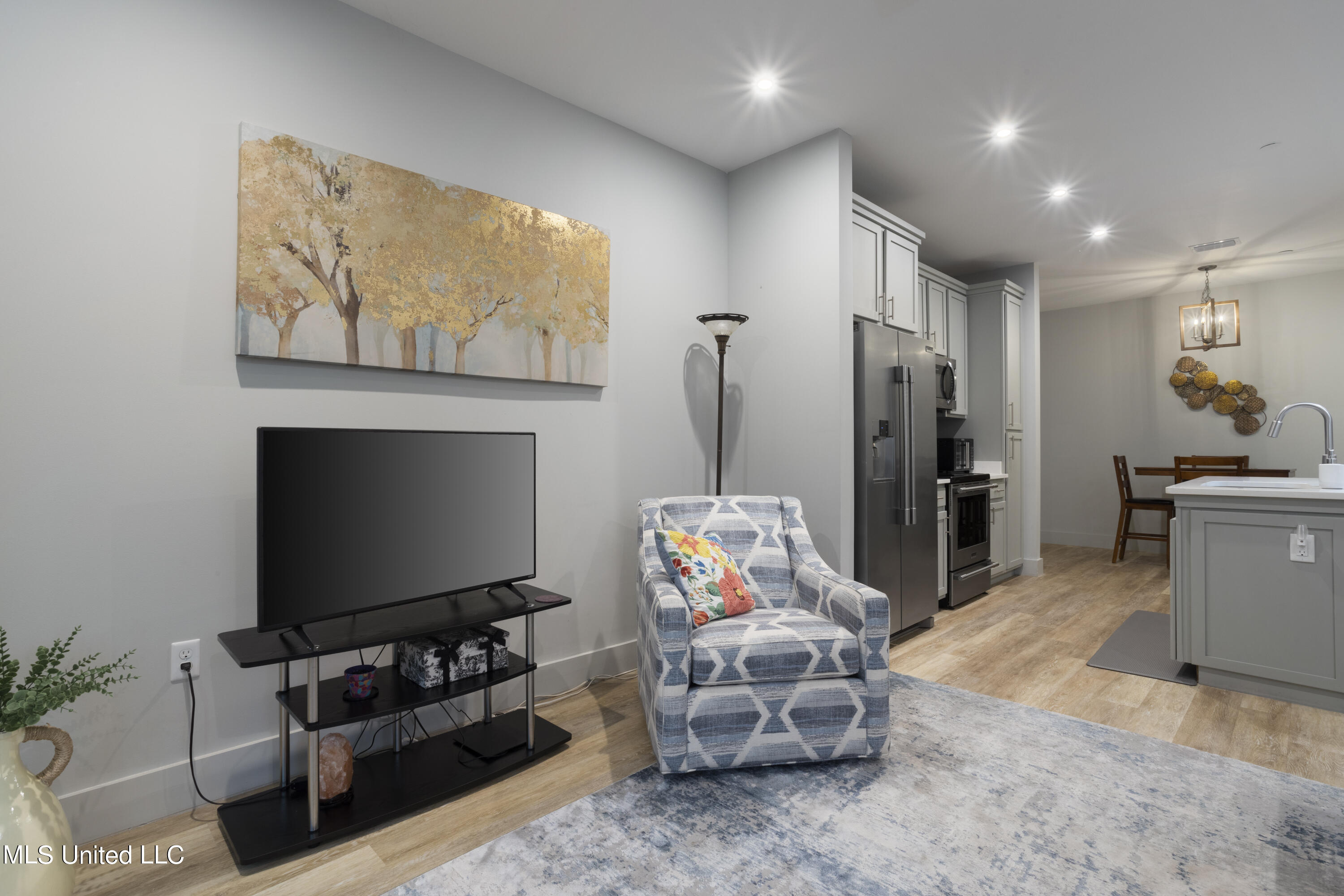 2501 Bienville Boulevard, Unit #413