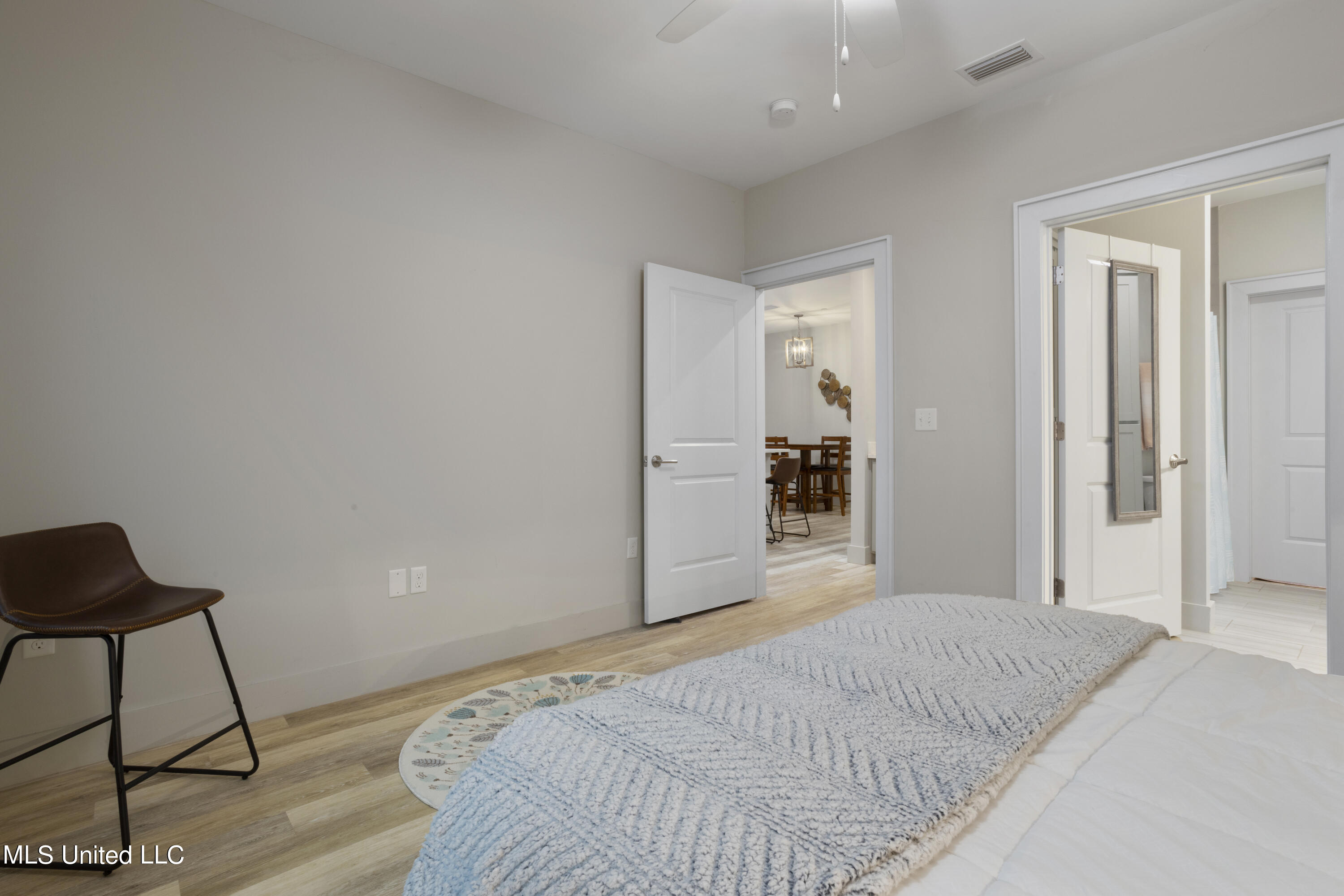 2501 Bienville Boulevard, Unit #413