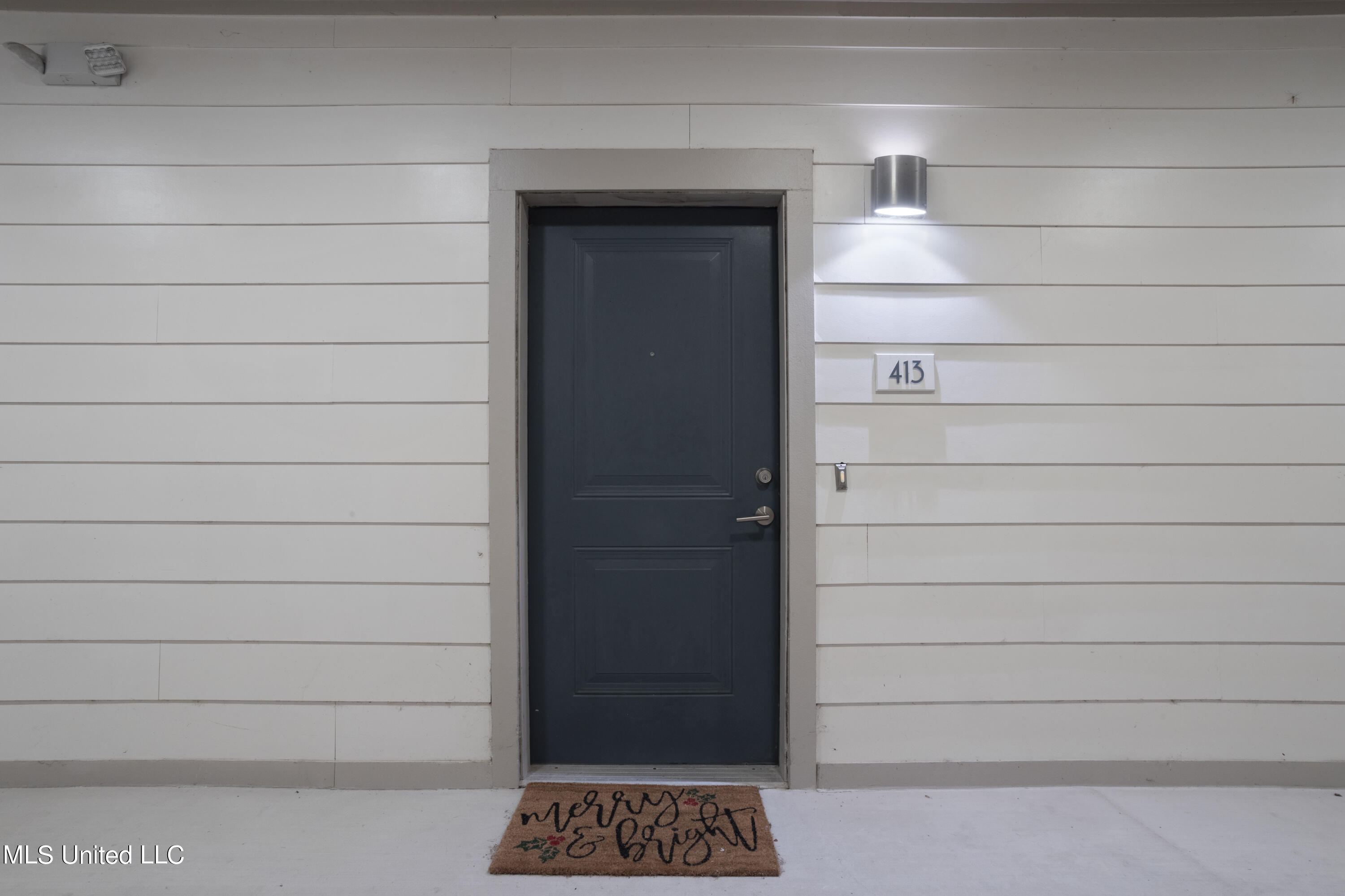 2501 Bienville Boulevard, Unit #413