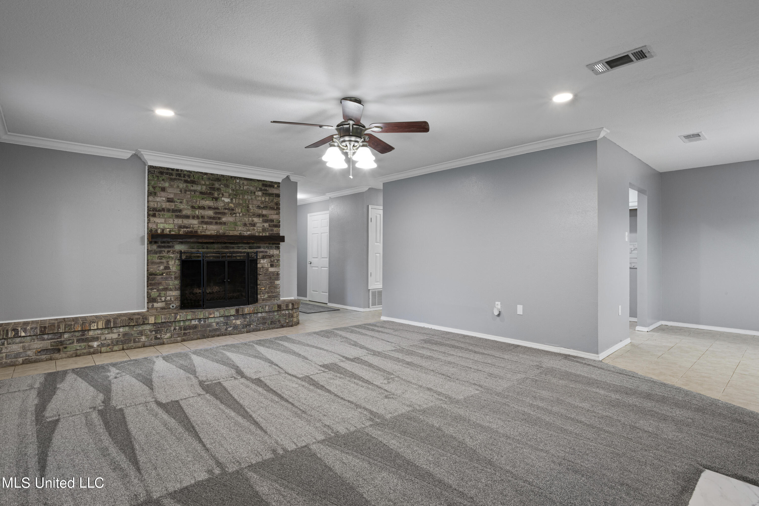 1302 Wisteria Lane