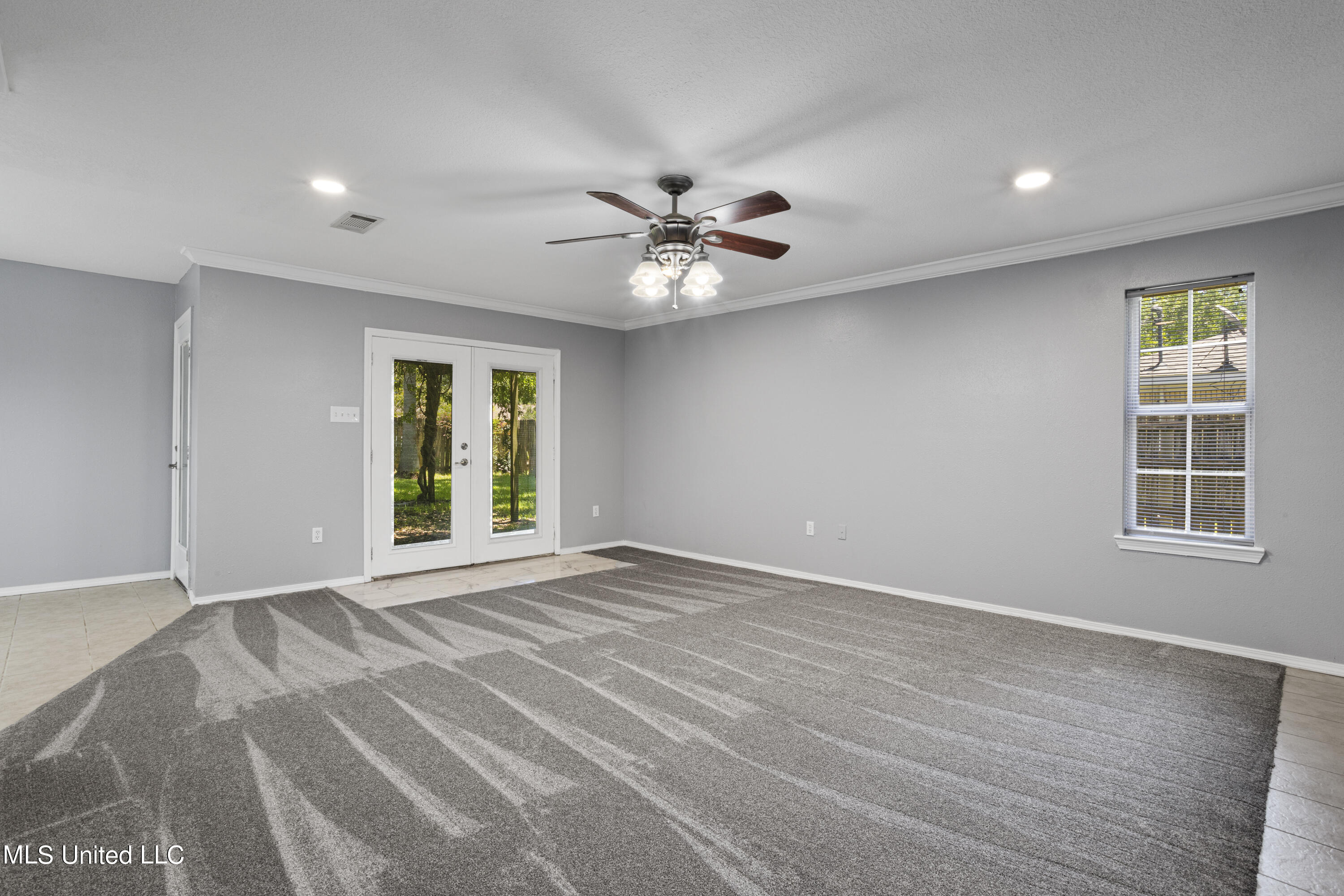 1302 Wisteria Lane
