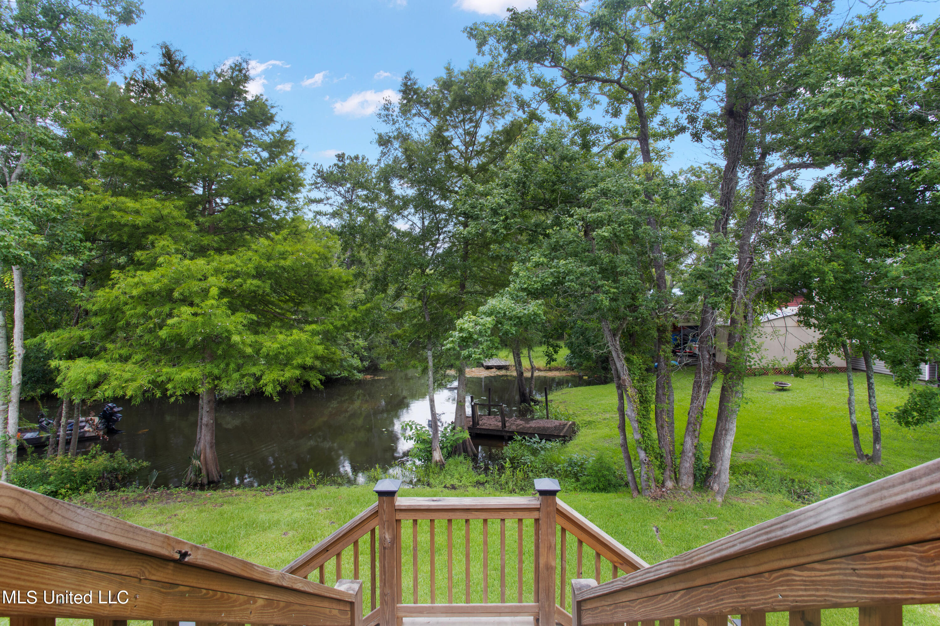10425 Riverbend Drive