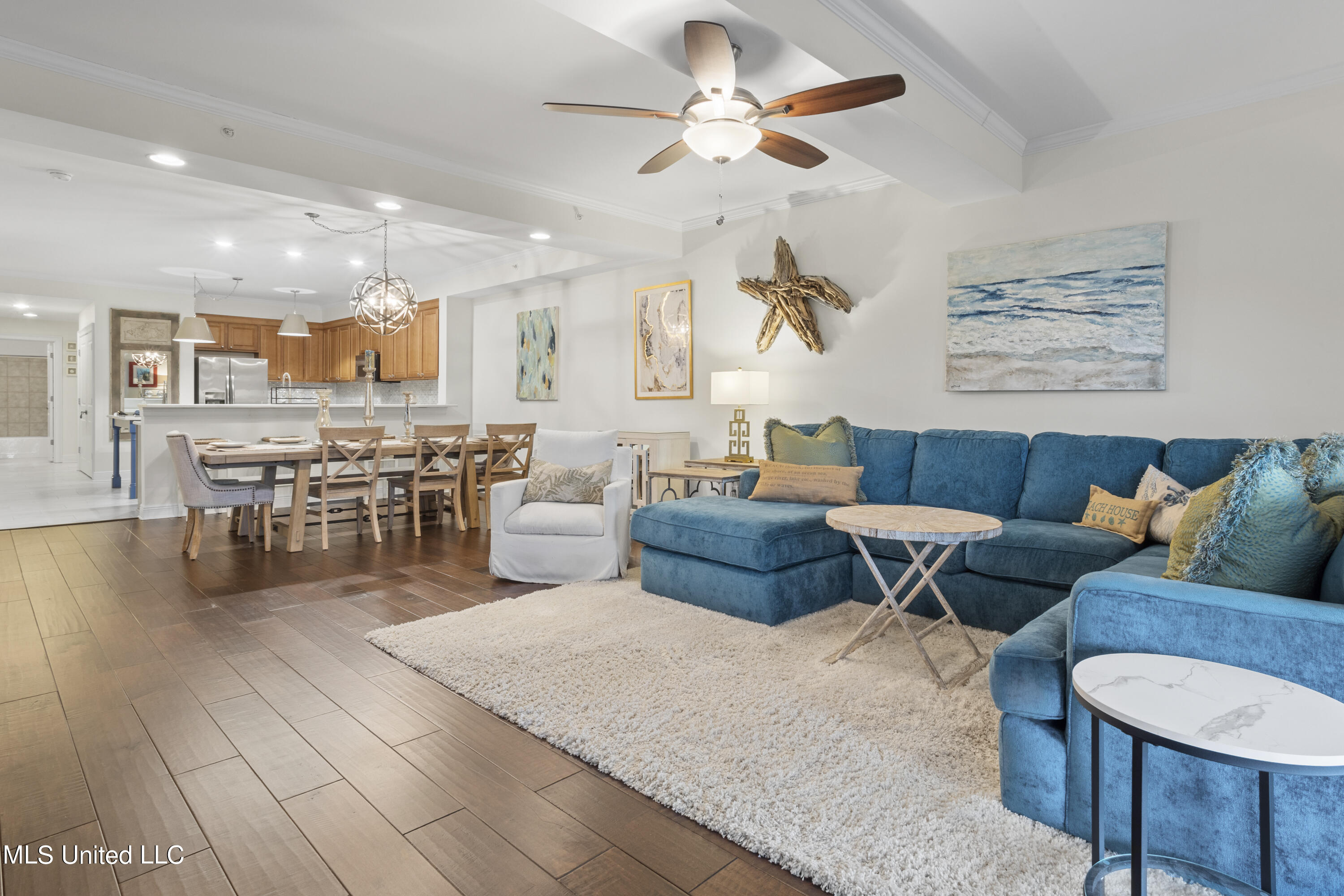 426 Elegans Court, 426