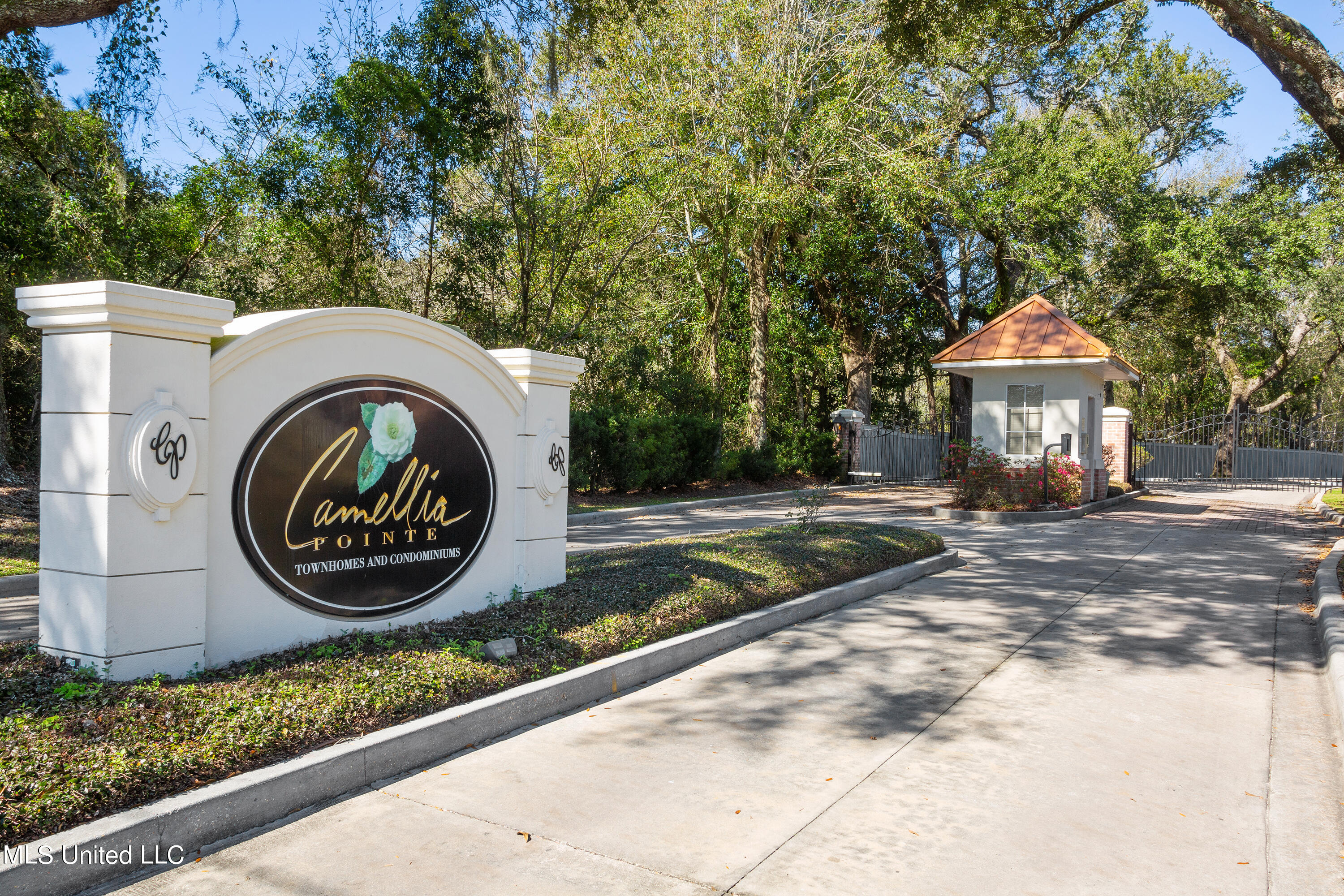 426 Elegans Court, 426