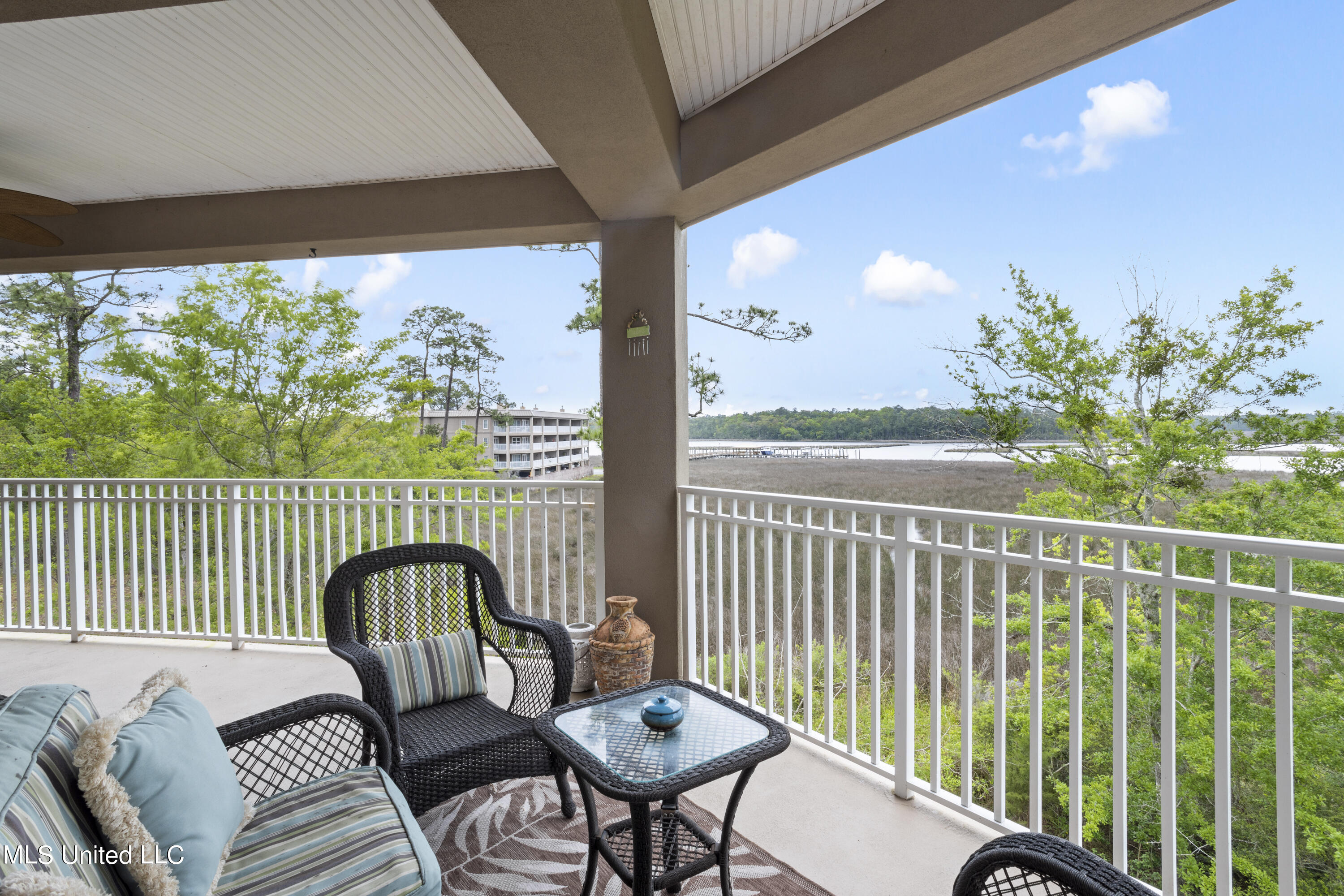 426 Elegans Court, 426