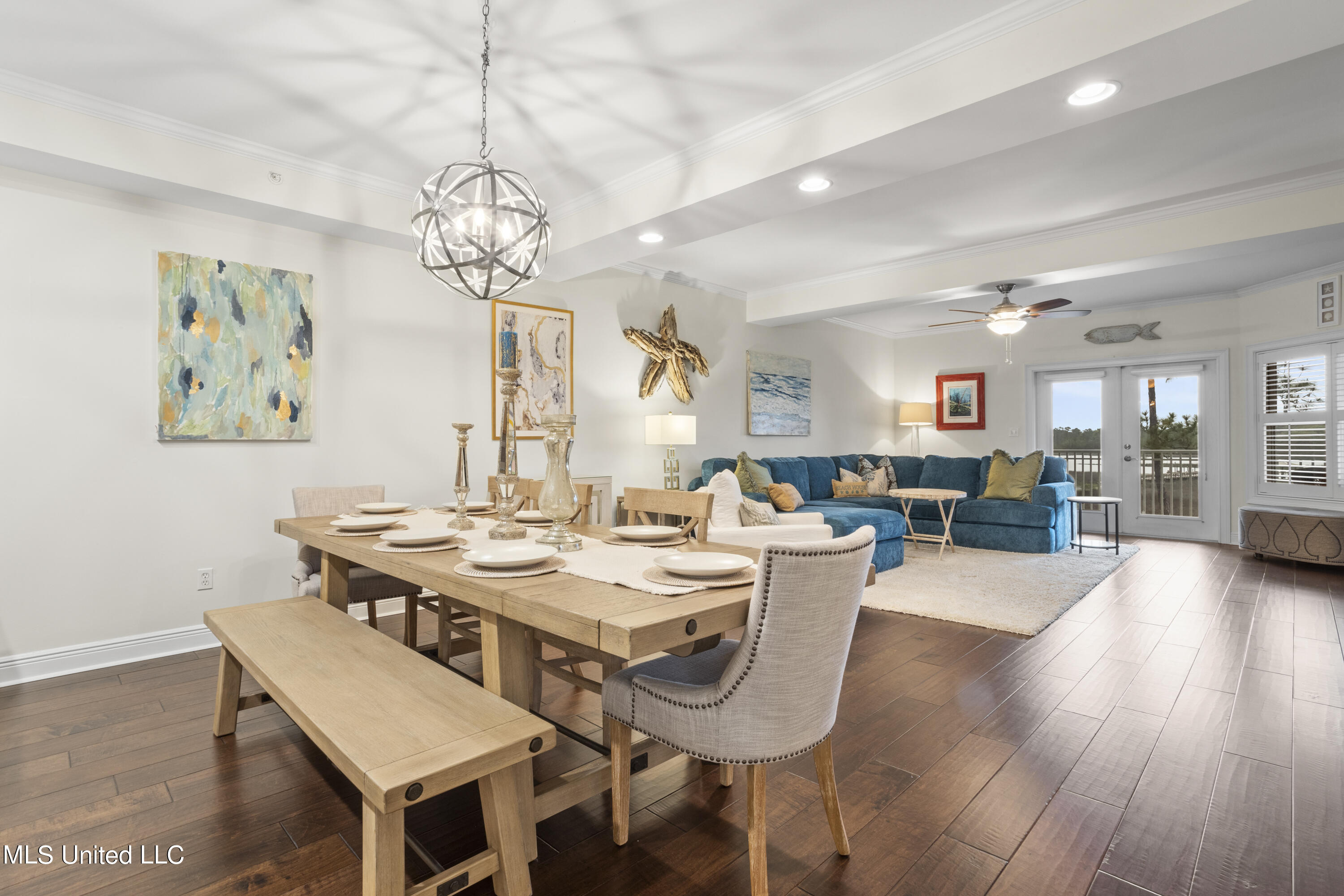 426 Elegans Court, 426